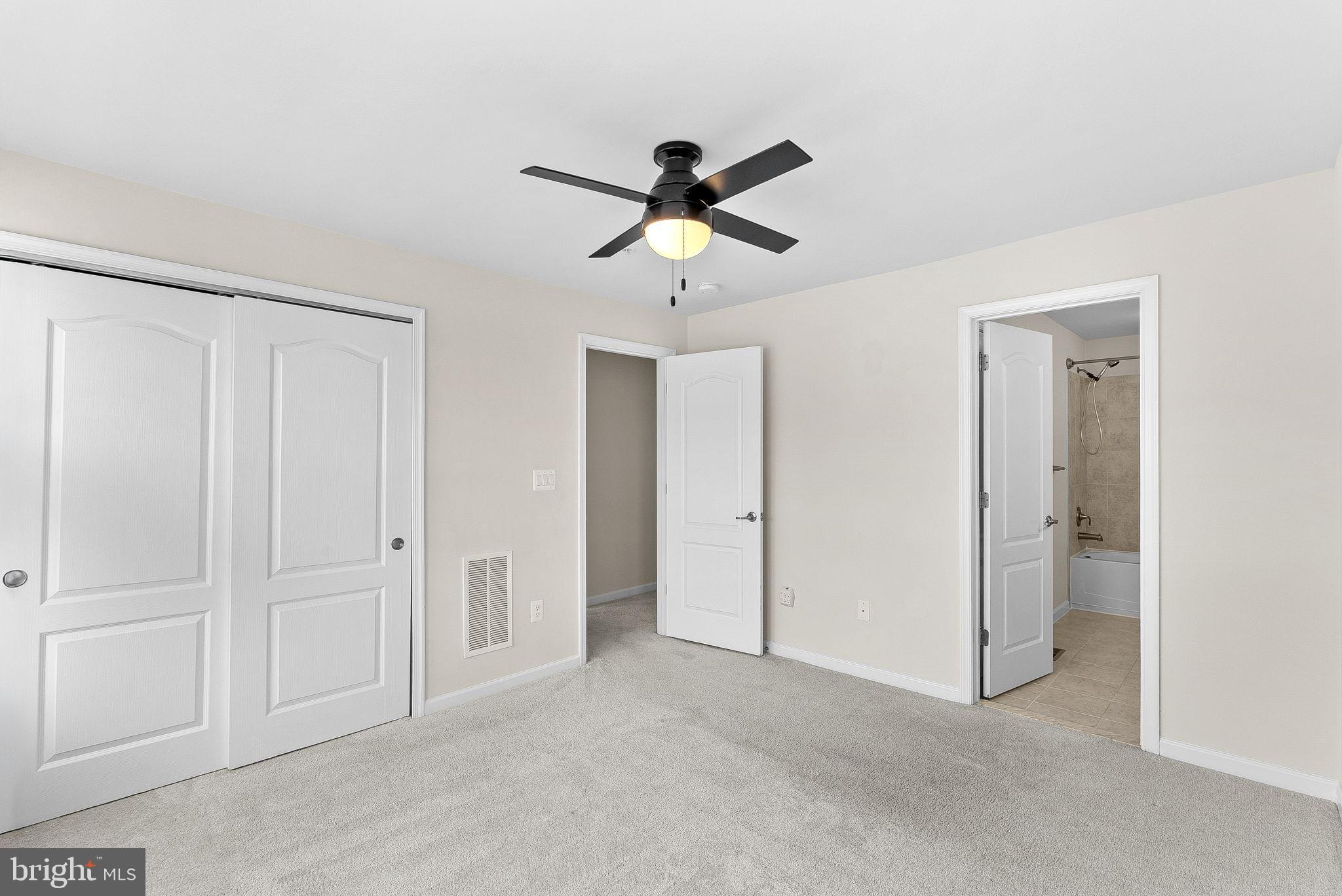 PRESERVE AT GOOSE CREEK - Residential