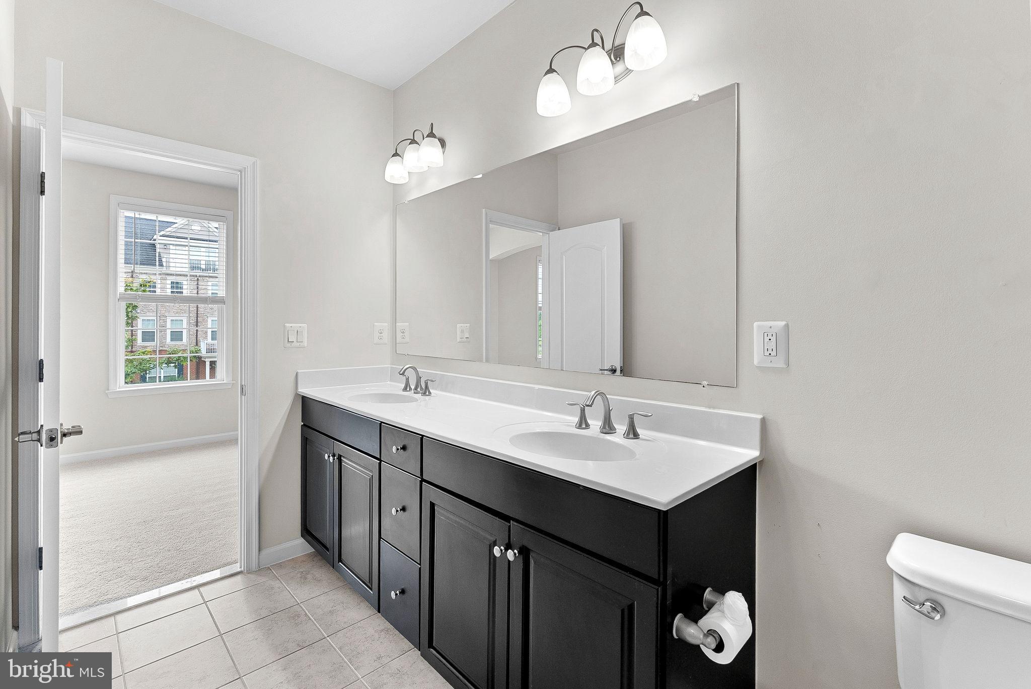 PRESERVE AT GOOSE CREEK - Residential