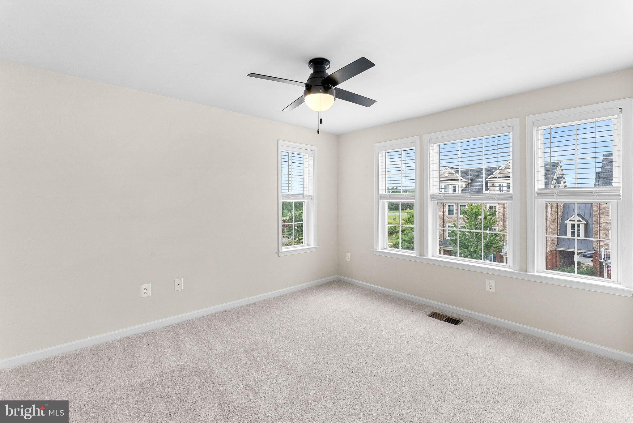 PRESERVE AT GOOSE CREEK - Residential