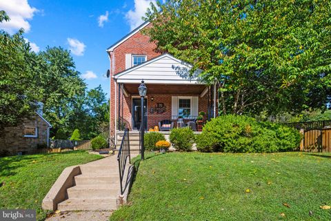 2 PARK DRIVE CATONSVILLE MD 21228