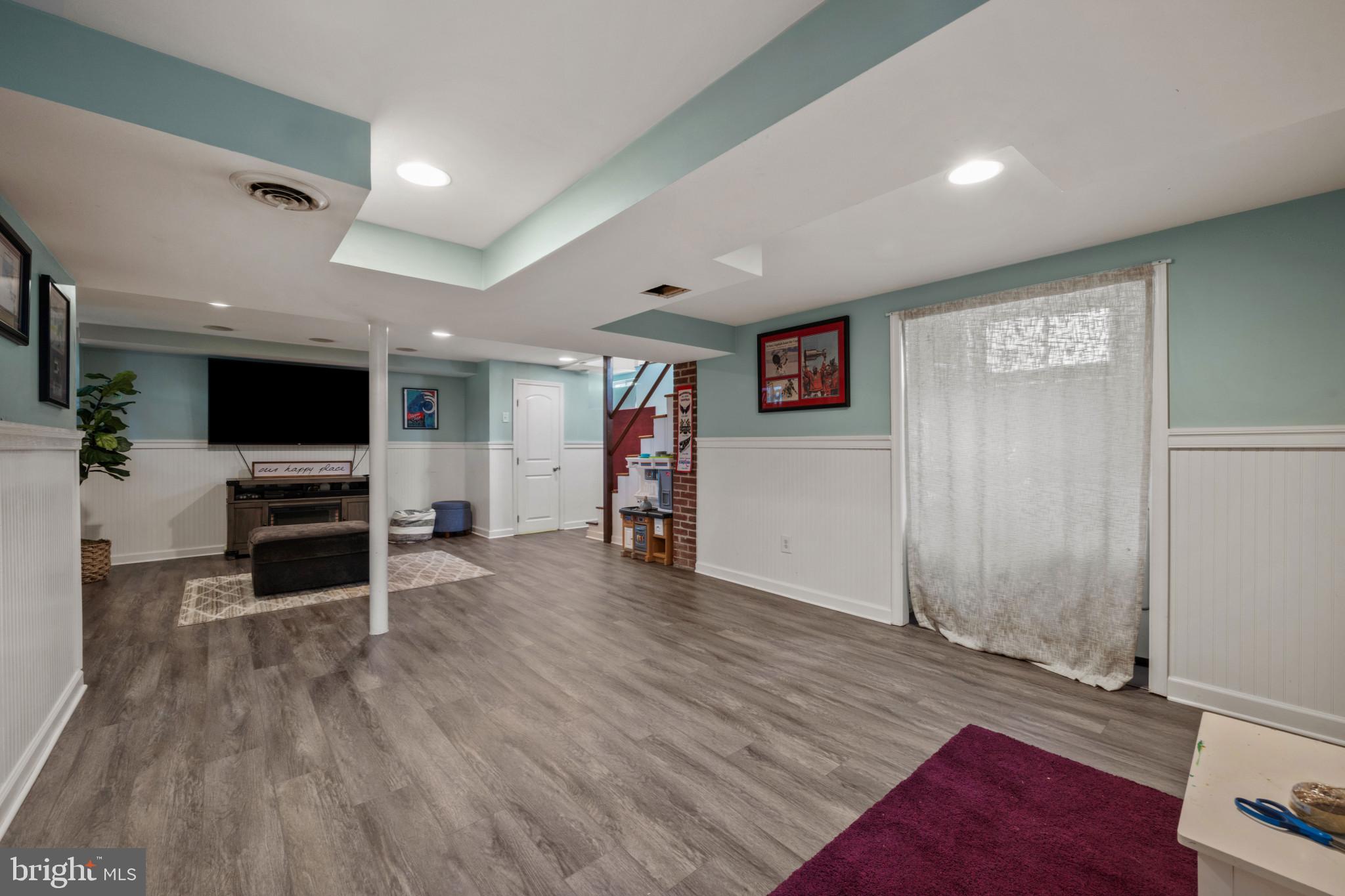 SUMMIT PARK - Residential