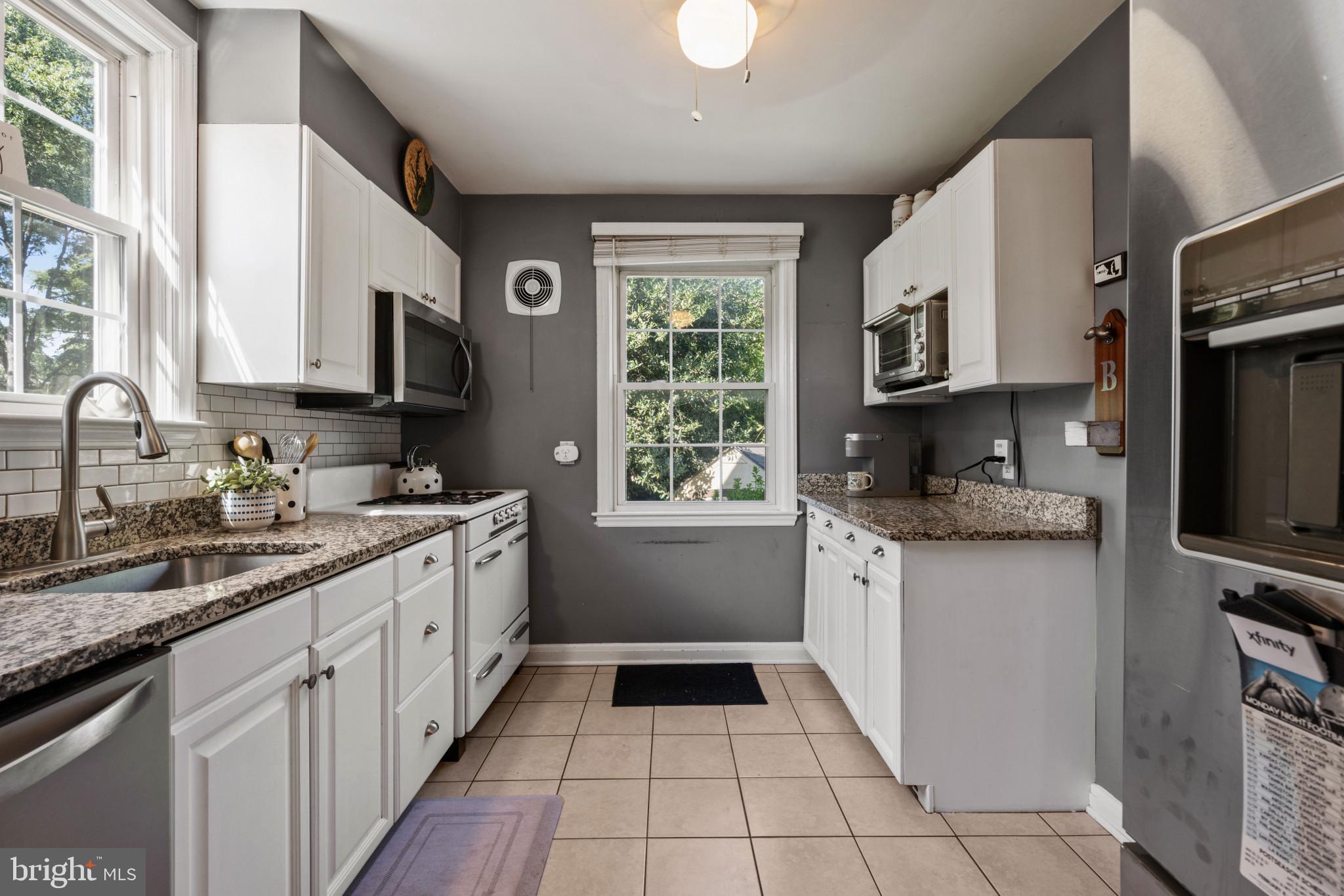 SUMMIT PARK - Residential