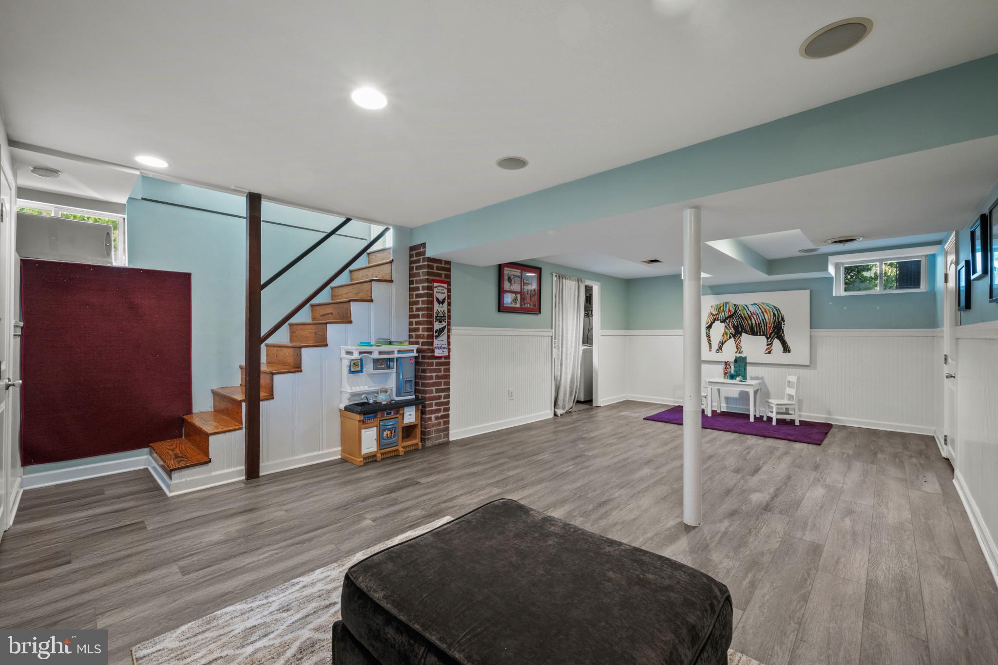 SUMMIT PARK - Residential