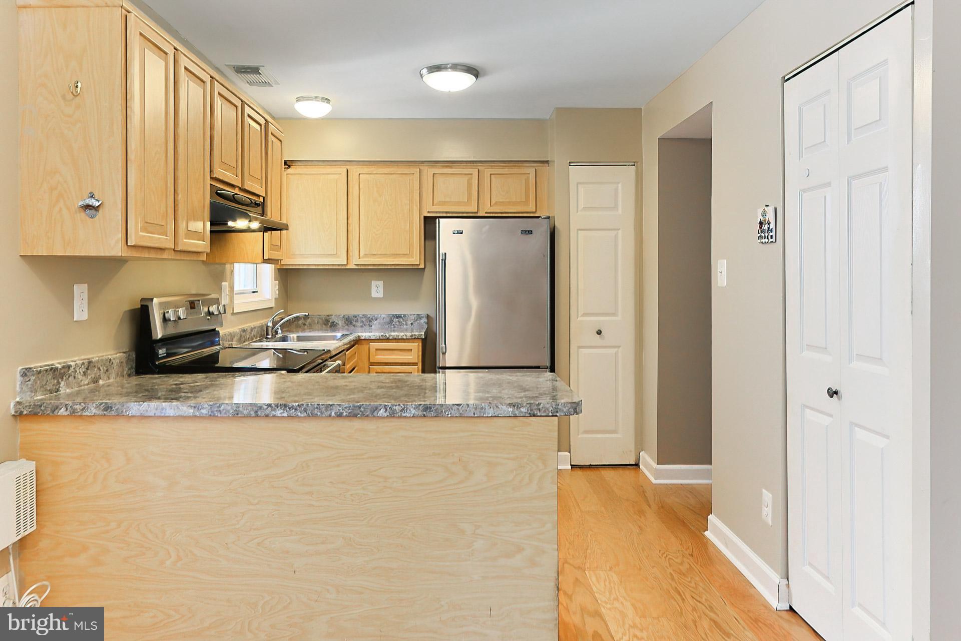 THE TALLWOODS - Residential Lease