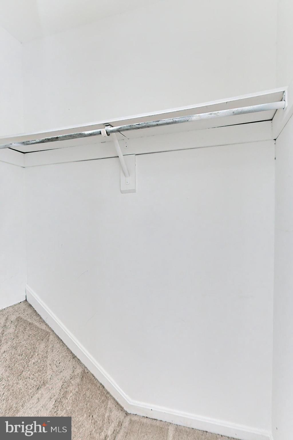 THE TALLWOODS - Residential Lease