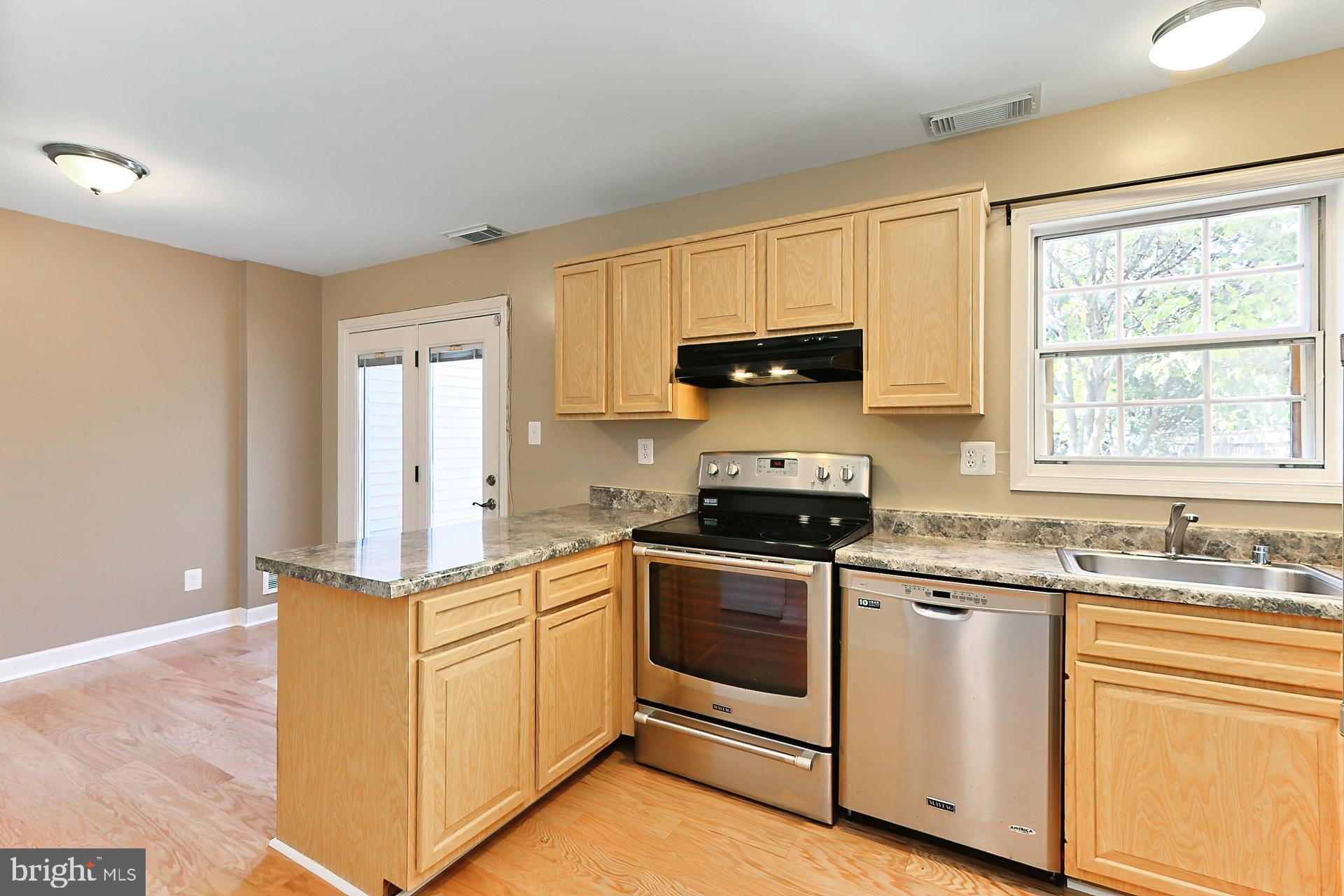 THE TALLWOODS - Residential Lease