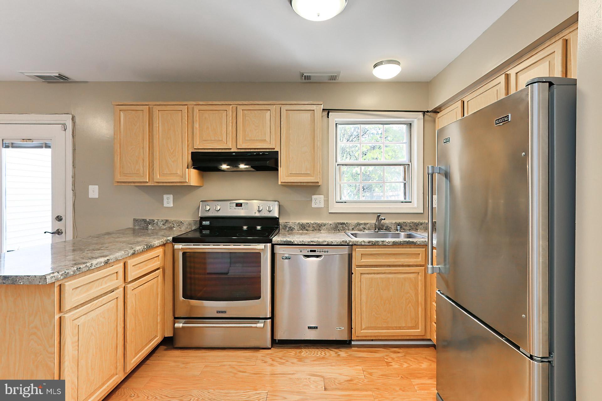 THE TALLWOODS - Residential Lease