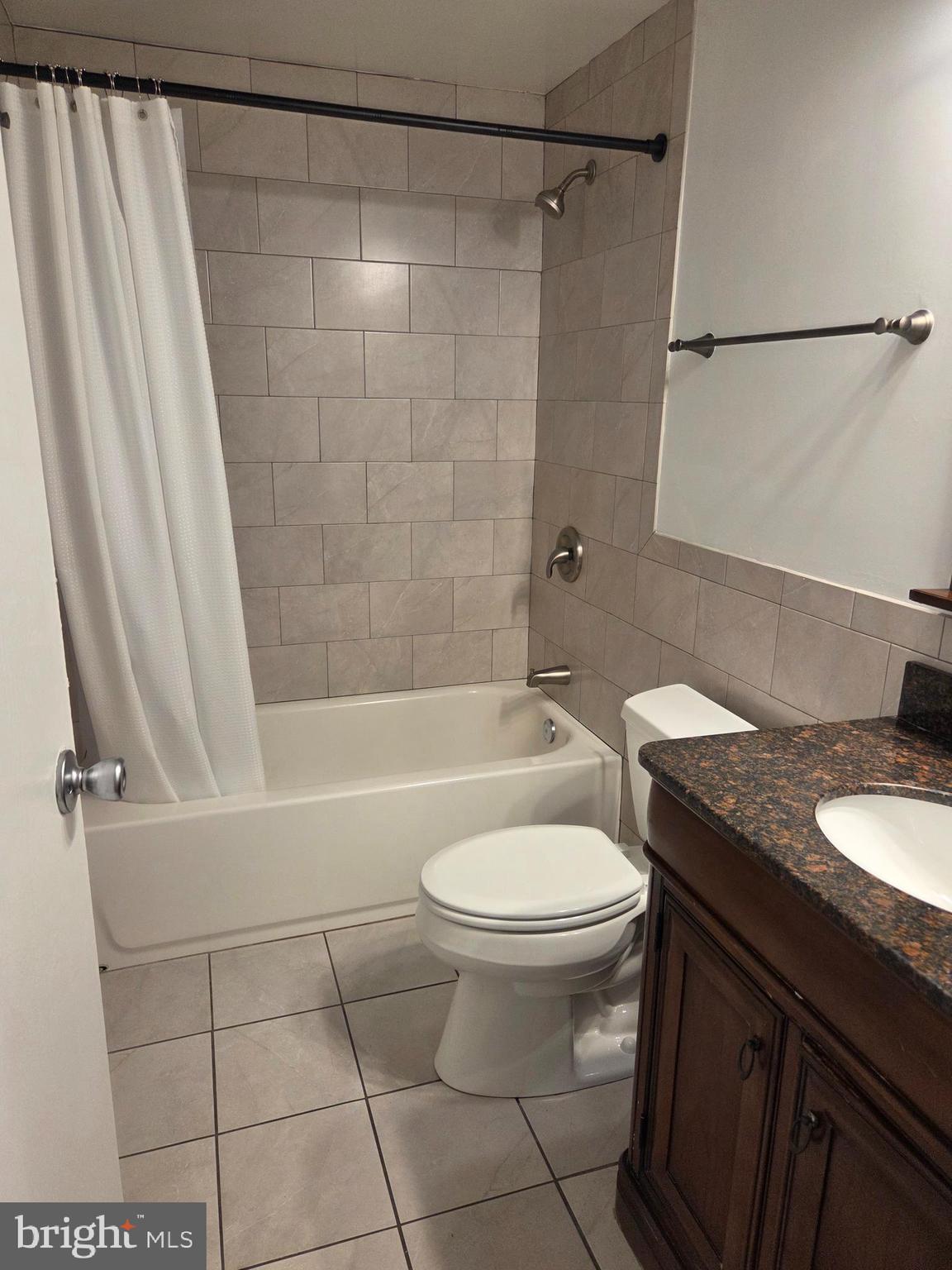 HARBOR VIEW - Residential Lease