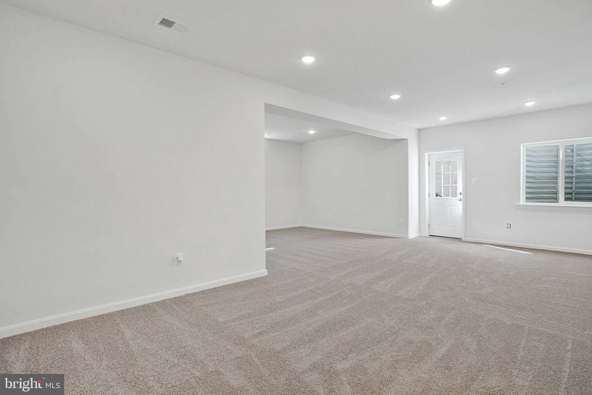 ROBERTS CROSSING - Residential