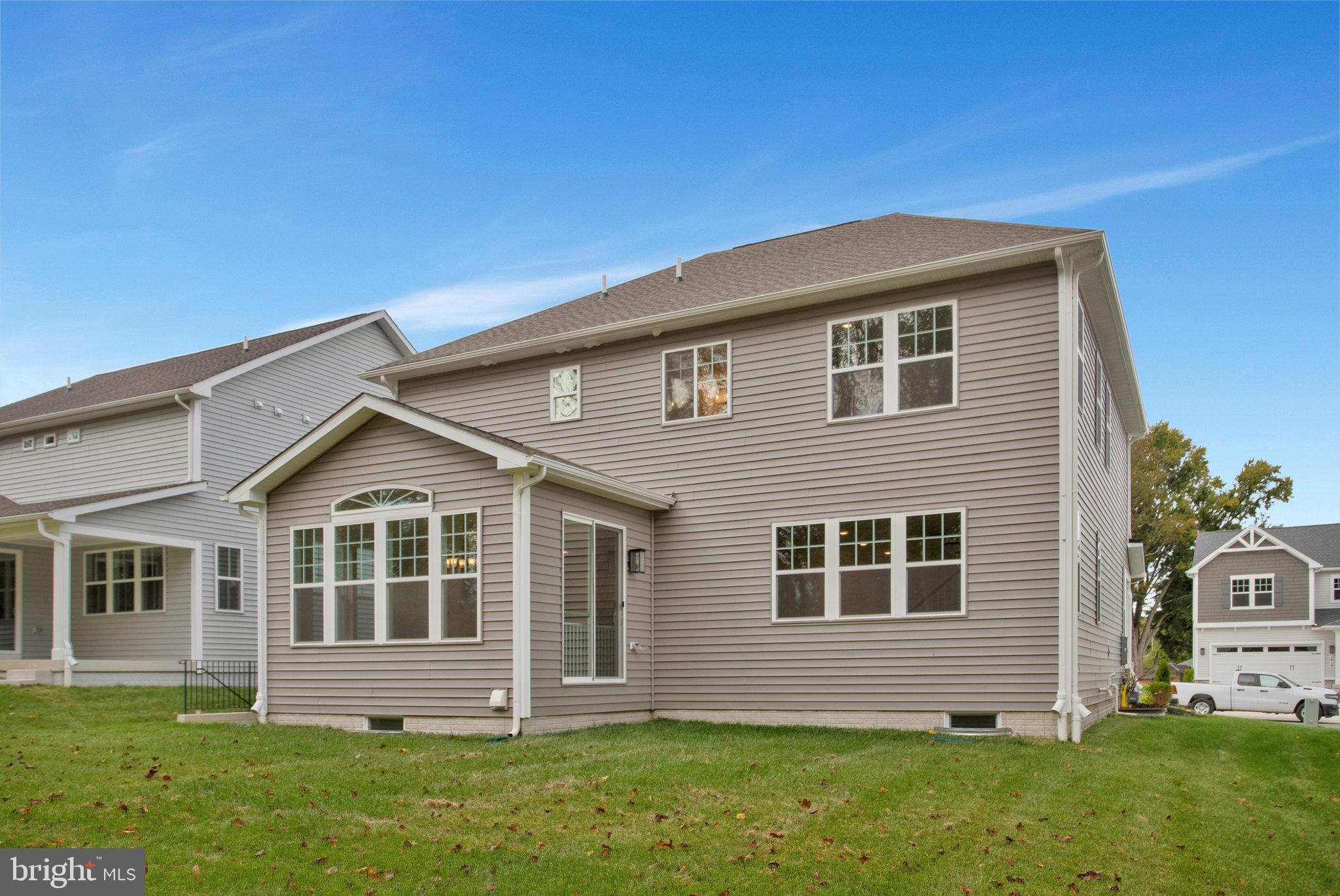 ROBERTS CROSSING - Residential