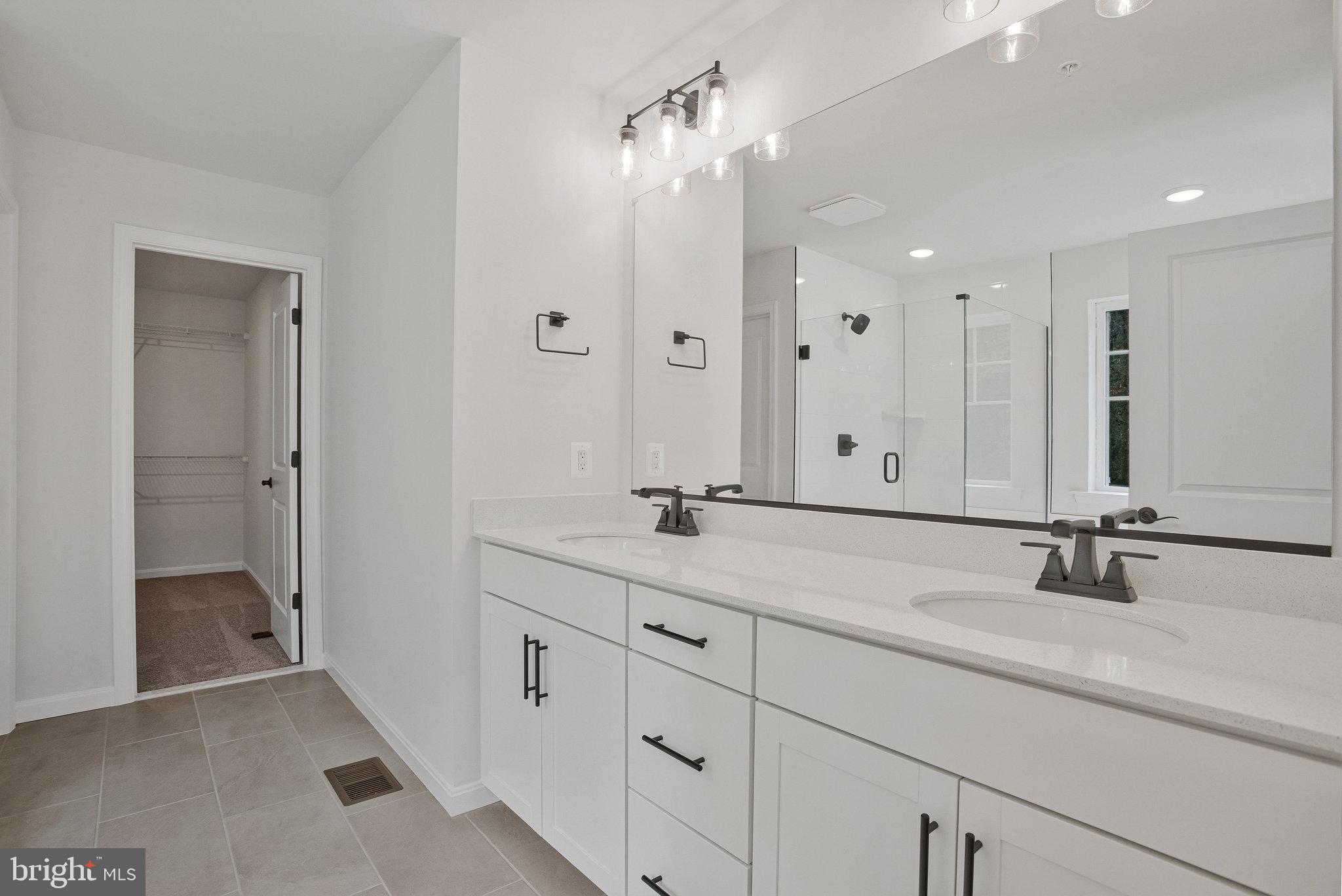 ROBERTS CROSSING - Residential