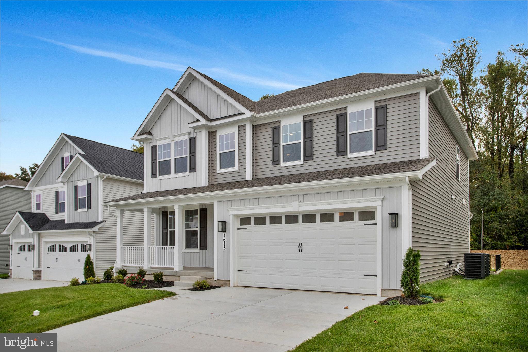 ROBERTS CROSSING - Residential