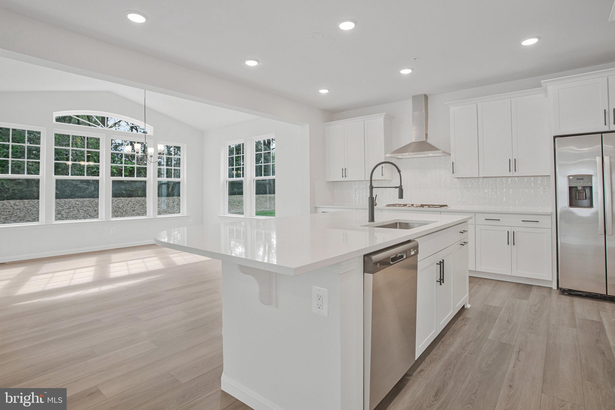 ROBERTS CROSSING - Residential