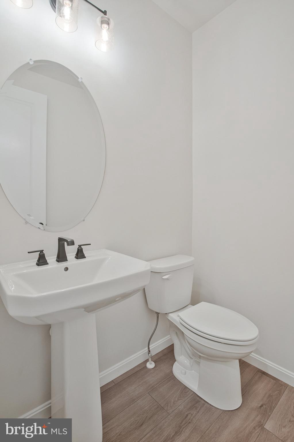 ROBERTS CROSSING - Residential