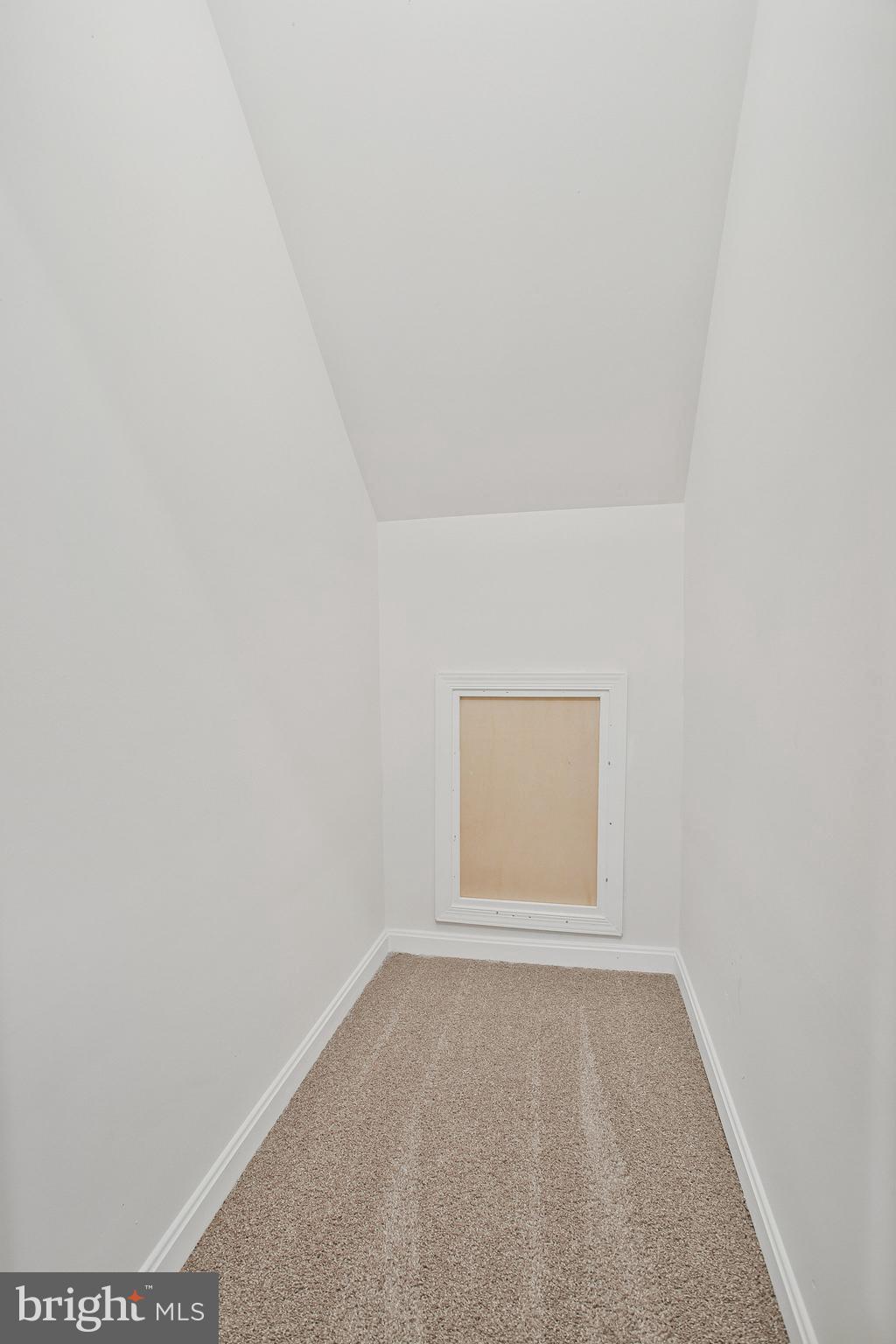 ROBERTS CROSSING - Residential