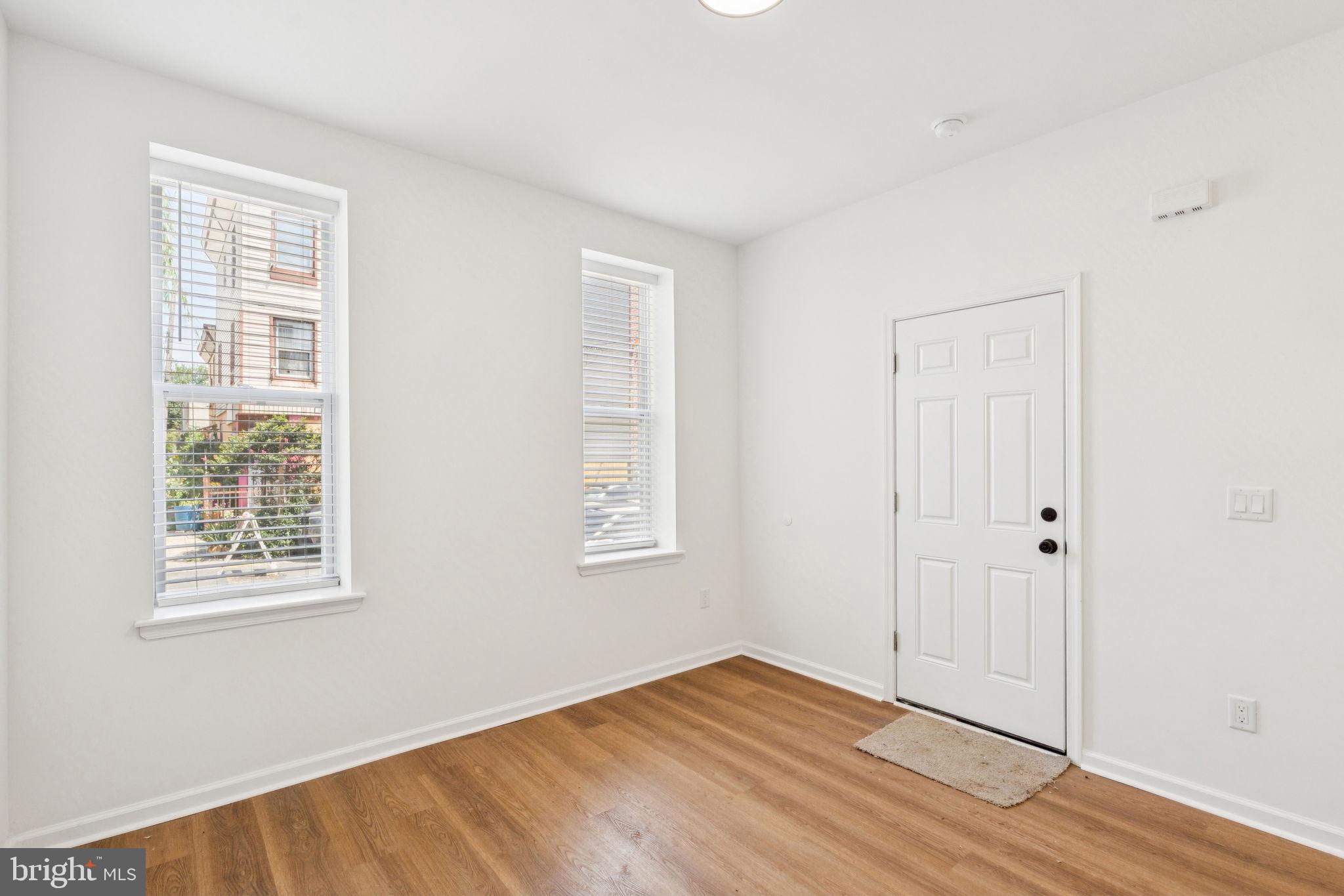 NORRIS SQUARE - Residential Lease