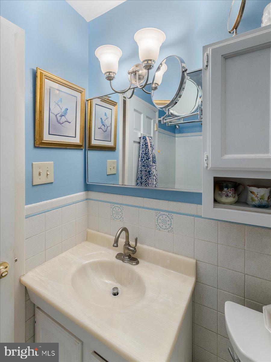 NORRITON EAST - Residential