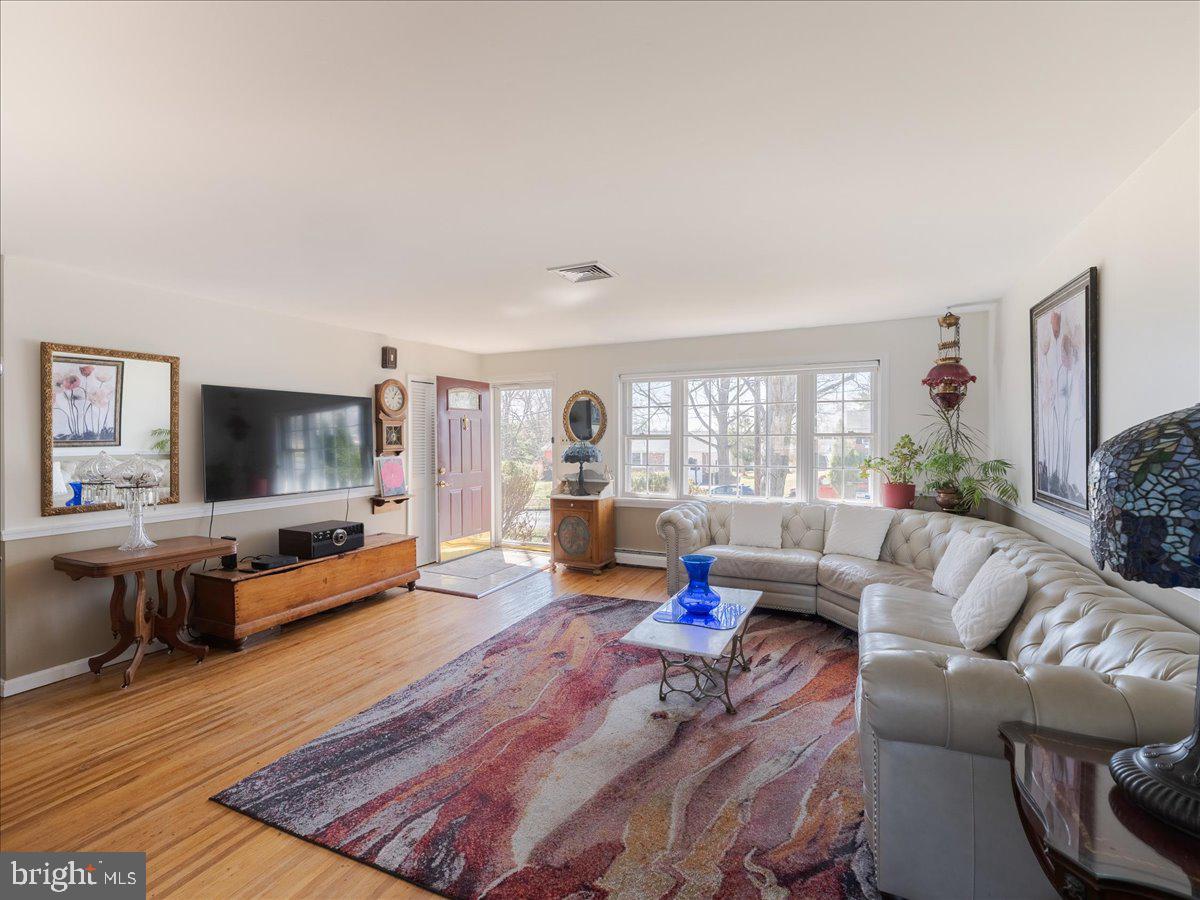 NORRITON EAST - Residential