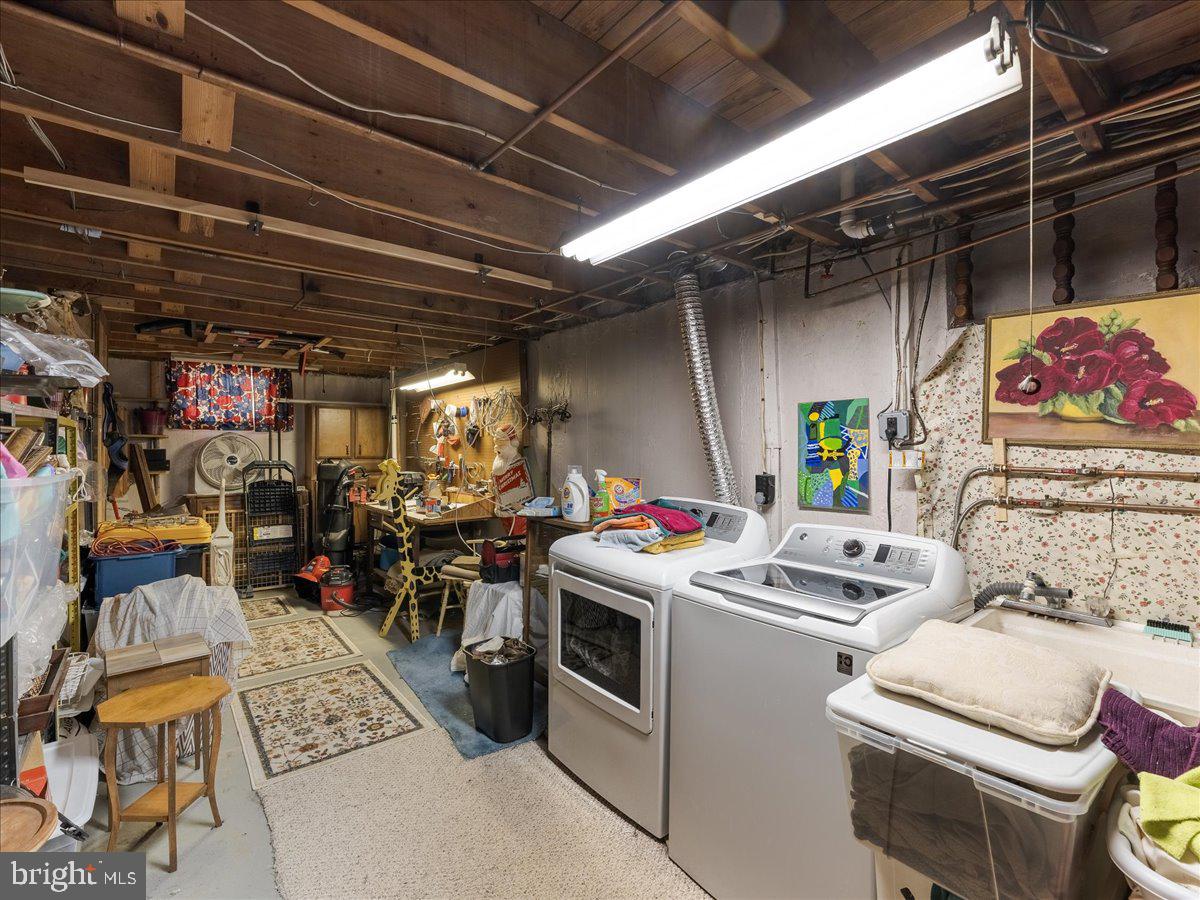 NORRITON EAST - Residential