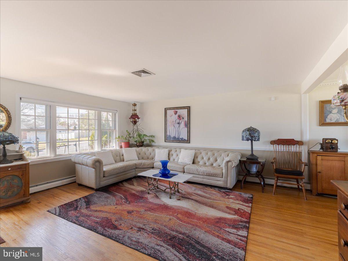 NORRITON EAST - Residential