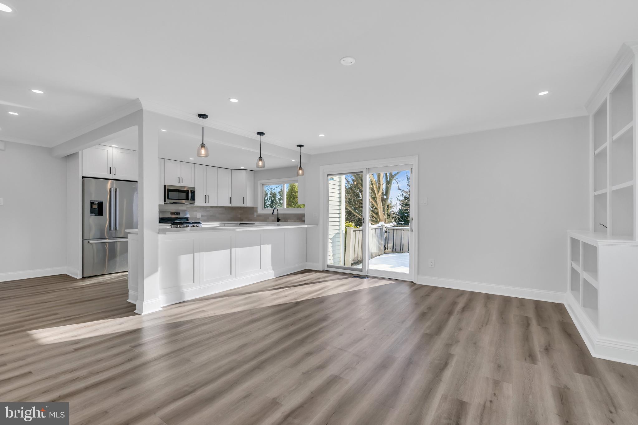 EAGLE RIDGE - Residential Lease