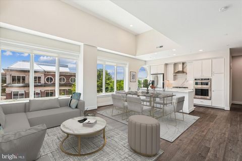 625 SLATERS LANE 407 ALEXANDRIA VA 22314