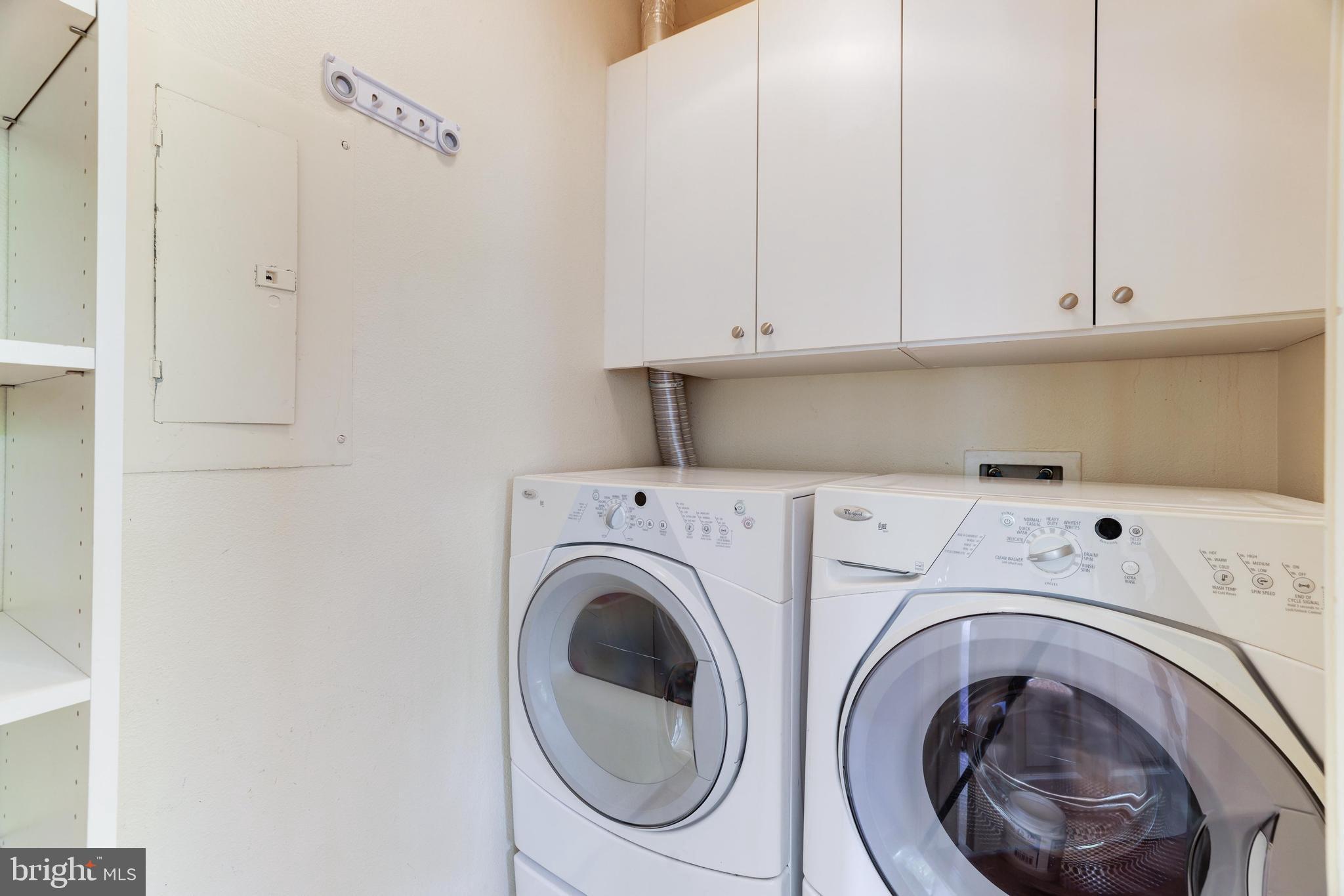 FOX MILL STATION - Residential