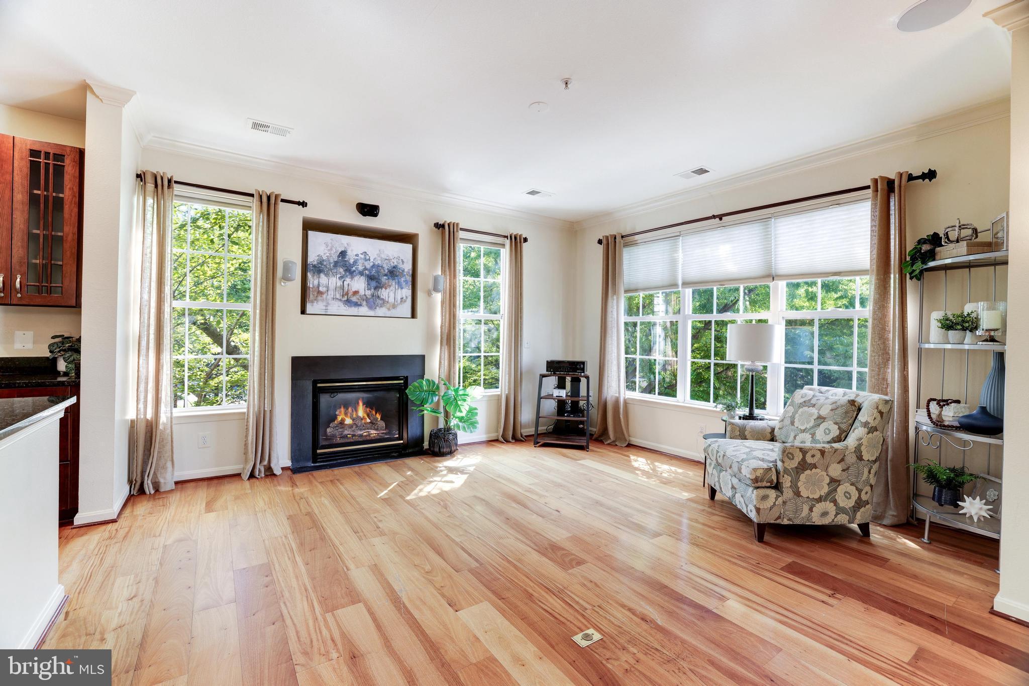 FOX MILL STATION - Residential