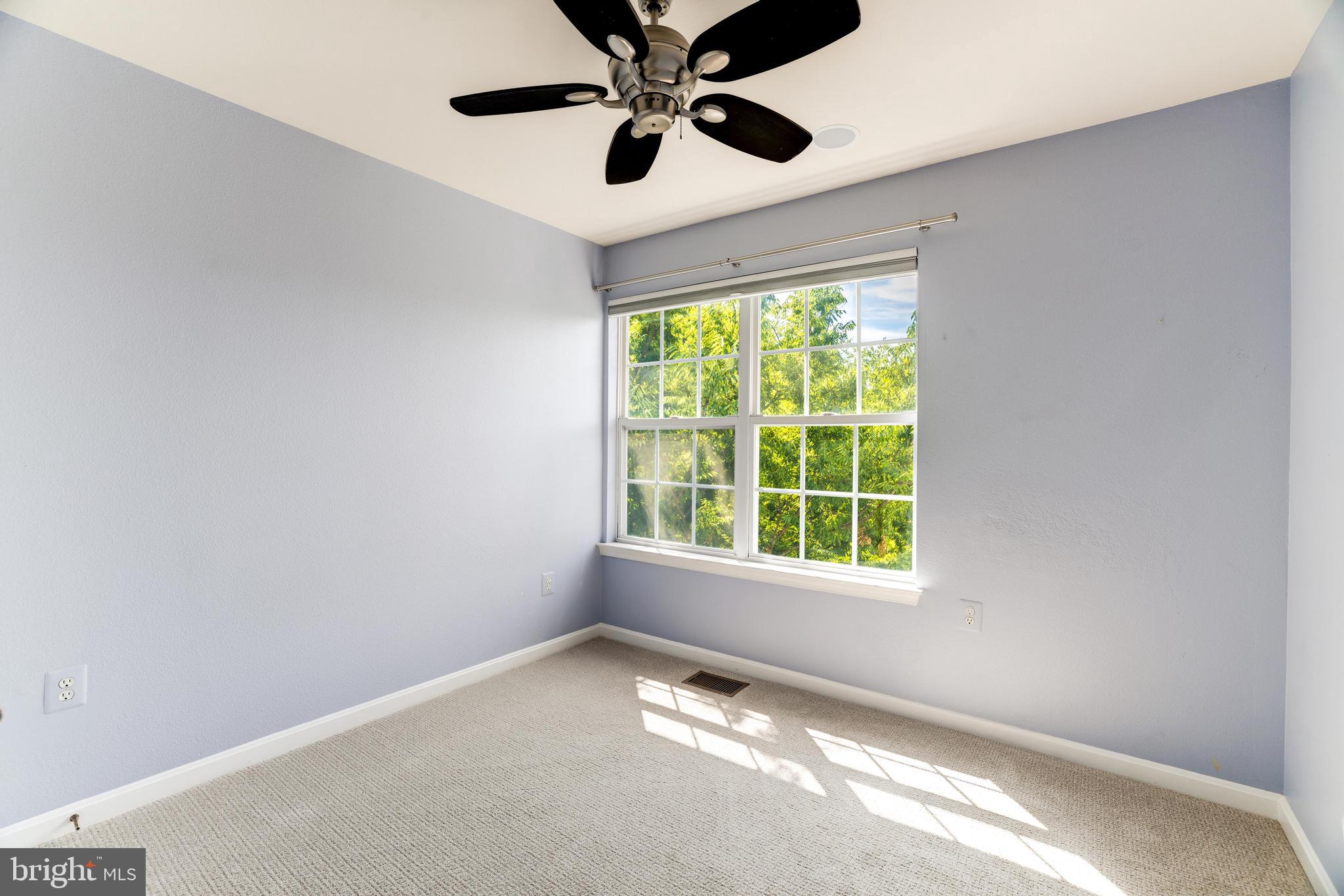 FOX MILL STATION - Residential