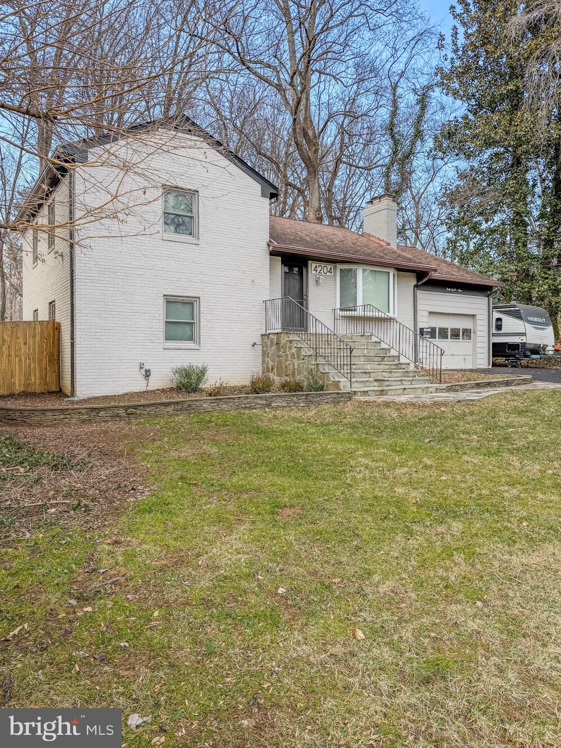 4204 WAKEFIELD DRIVE