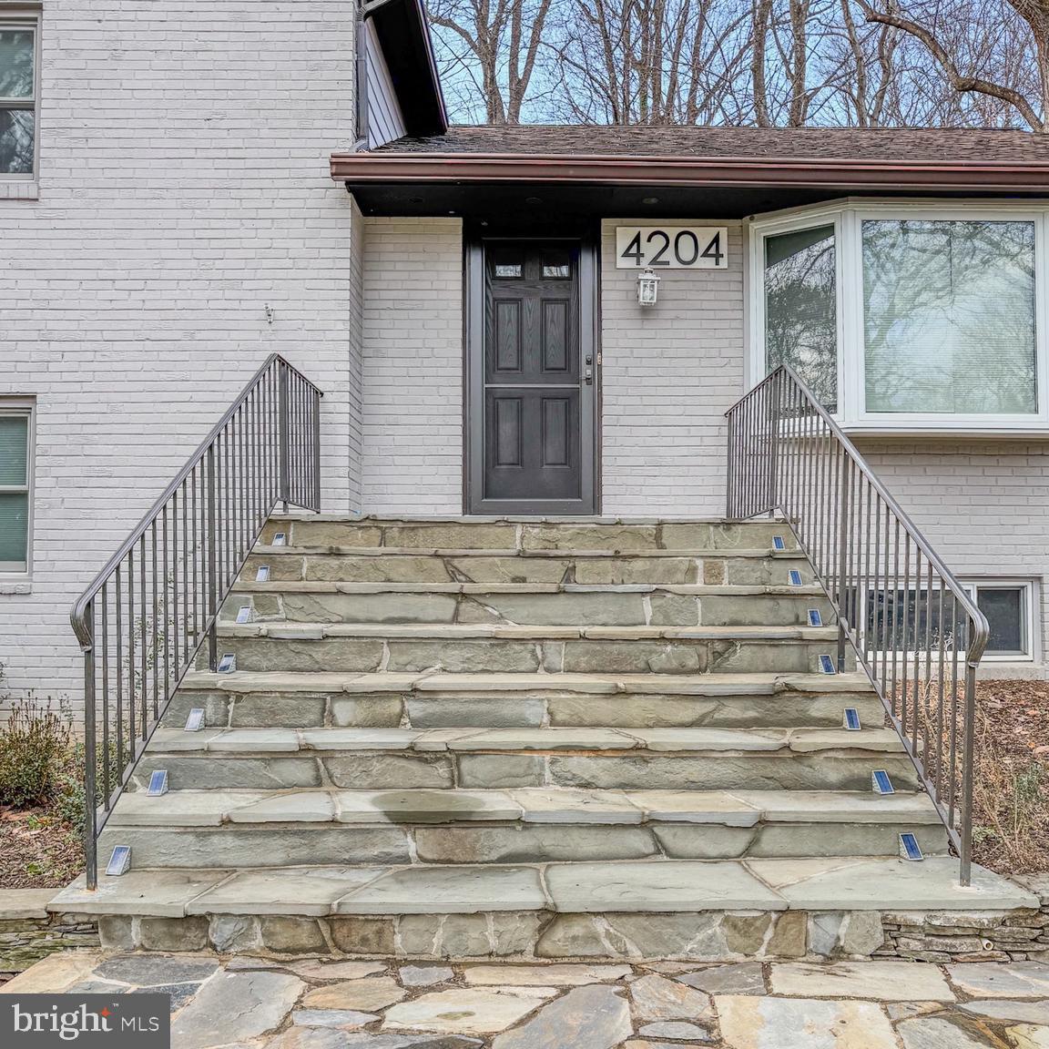 4204 WAKEFIELD DRIVE