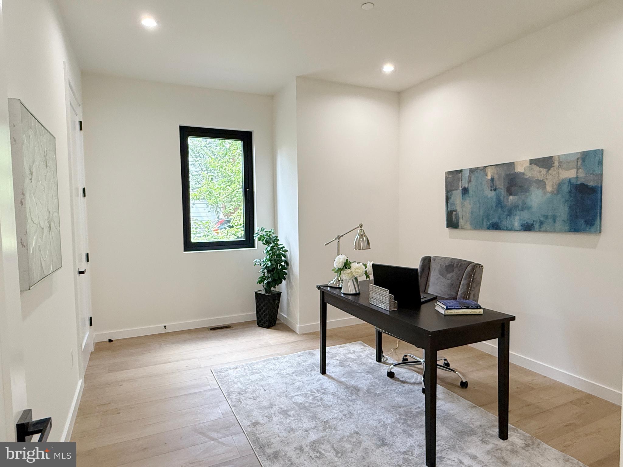 SONOMA - Residential Lease