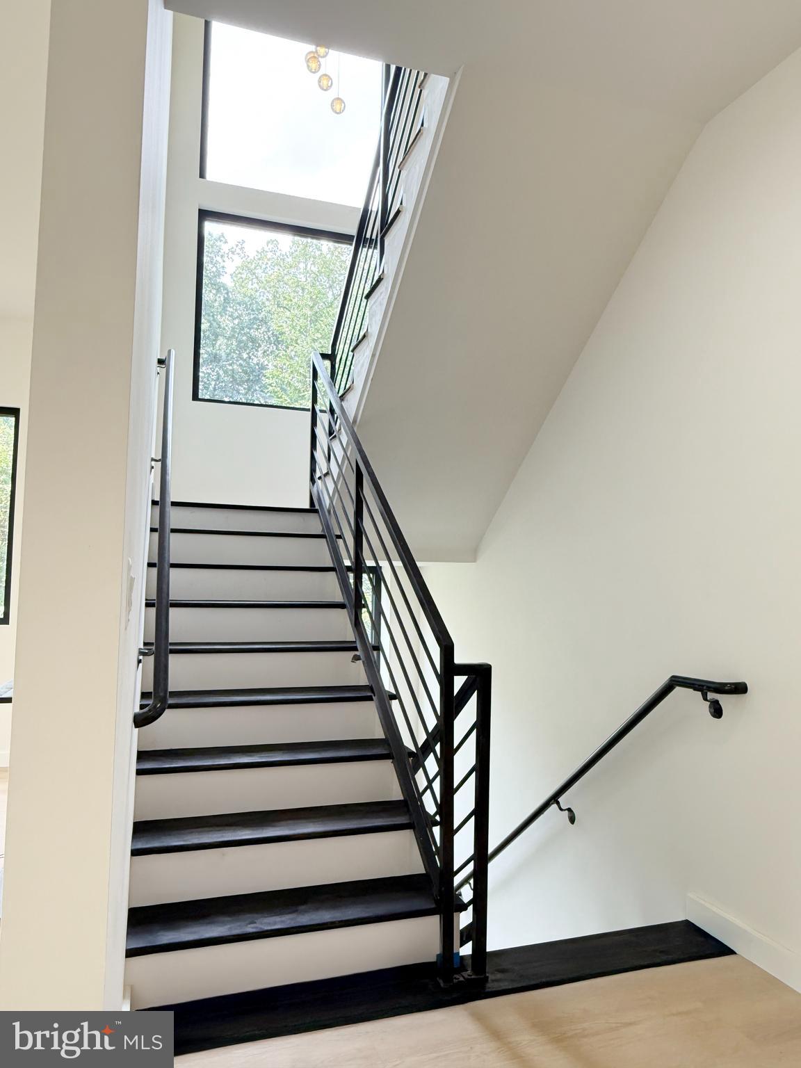 SONOMA - Residential Lease