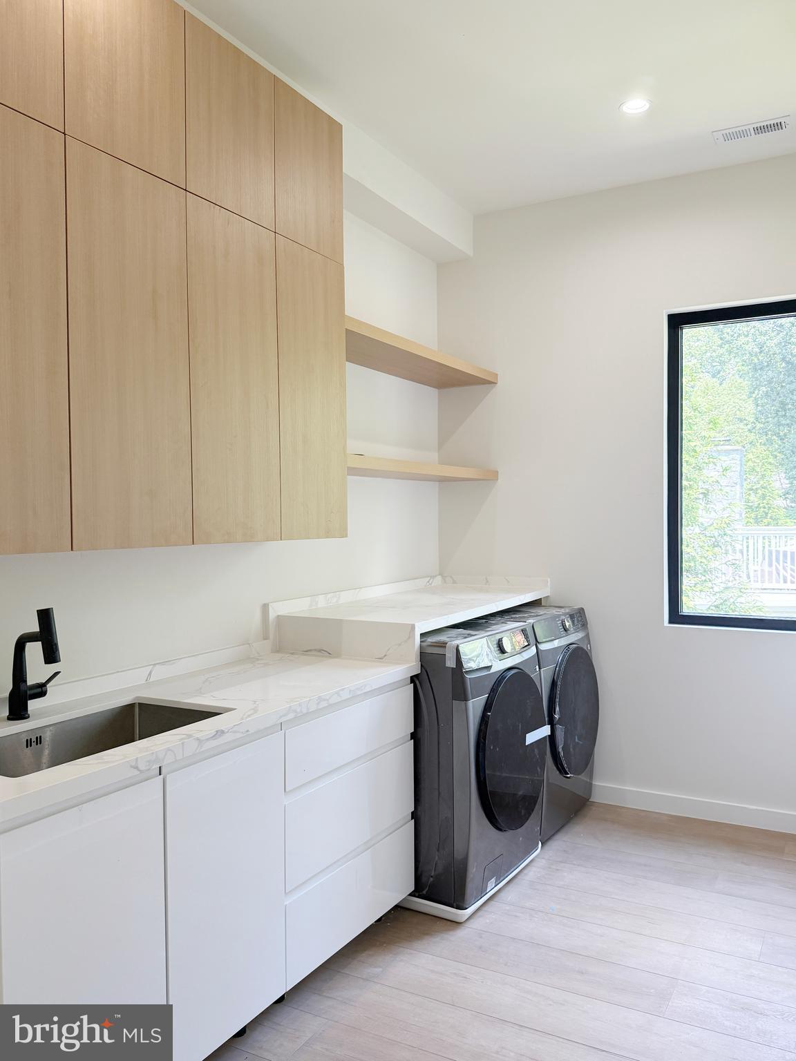 SONOMA - Residential Lease