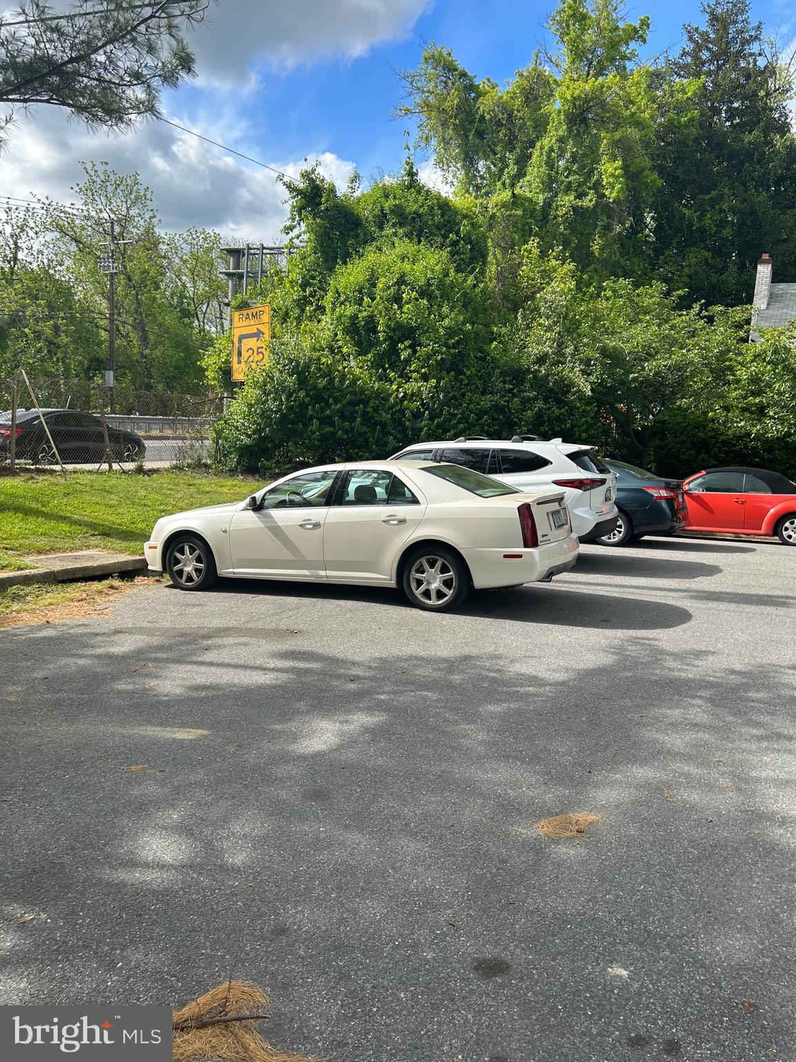 INDIAN SPRING CLUB ESTS - Residential Lease