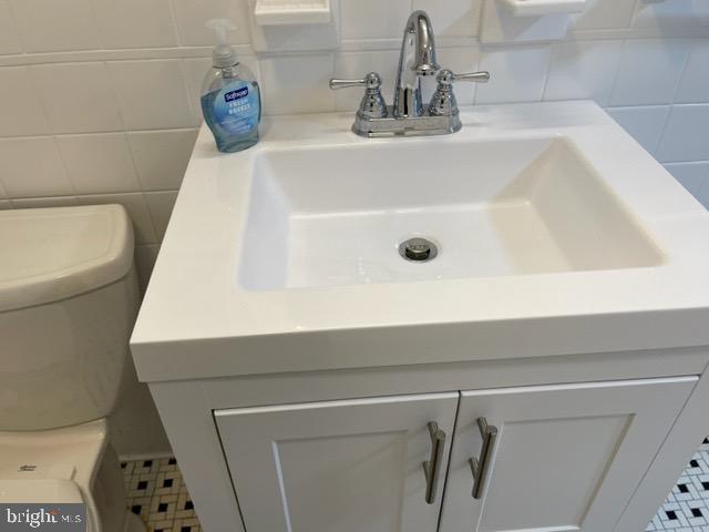 INDIAN SPRING CLUB ESTS - Residential Lease