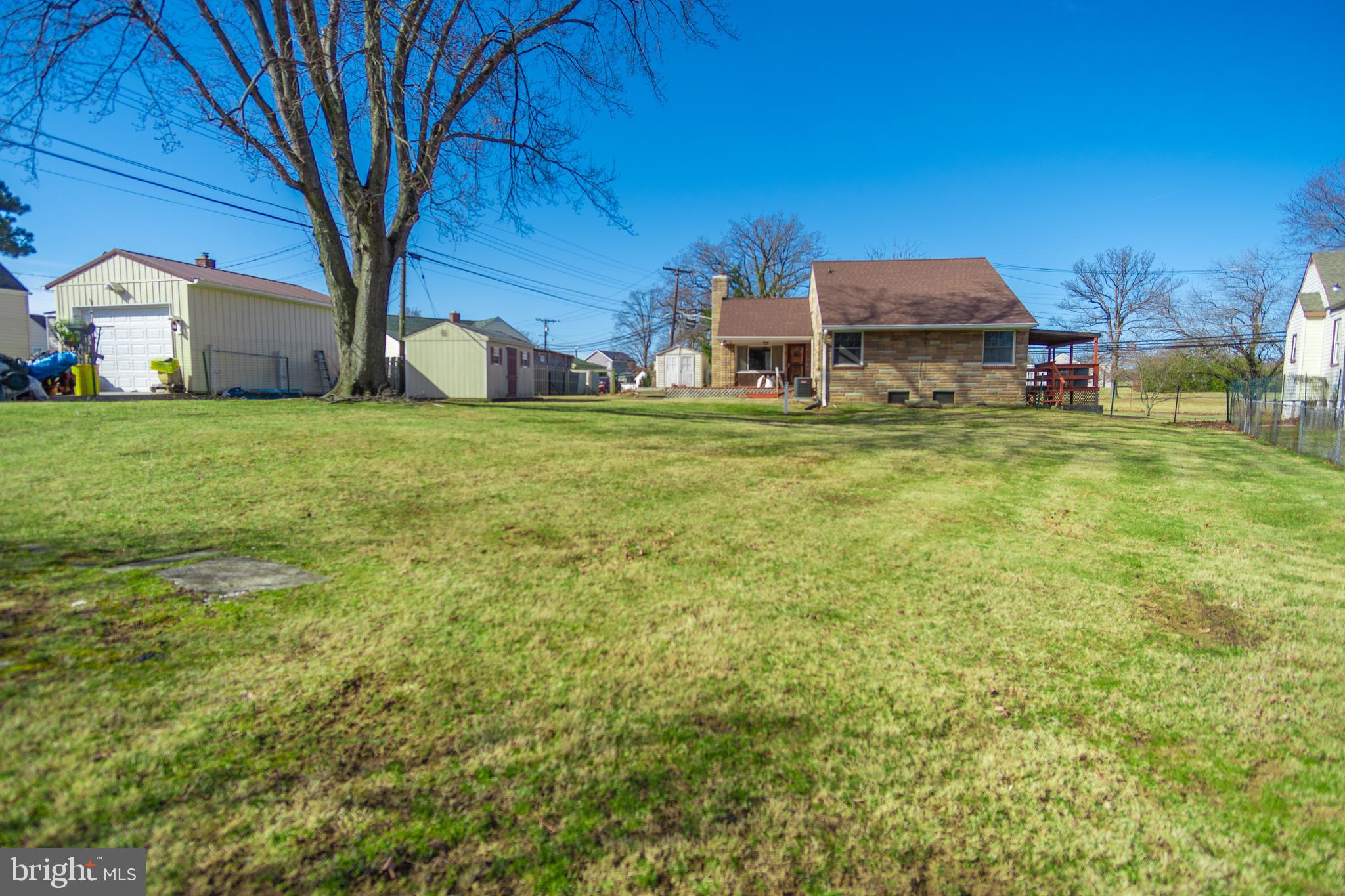 MORELAND PARK - Residential