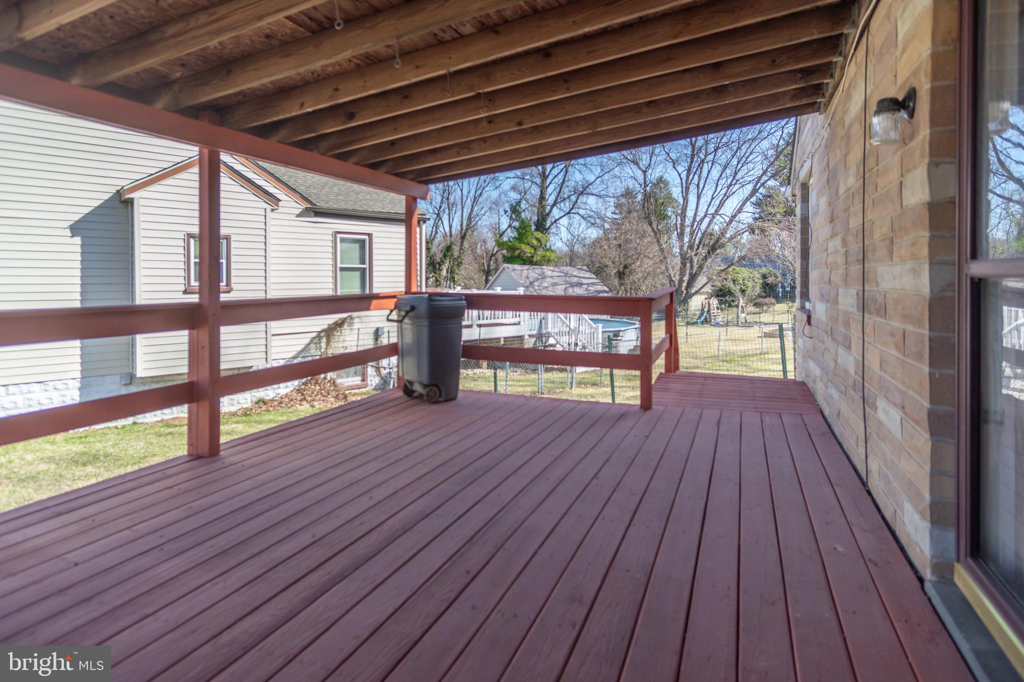 MORELAND PARK - Residential