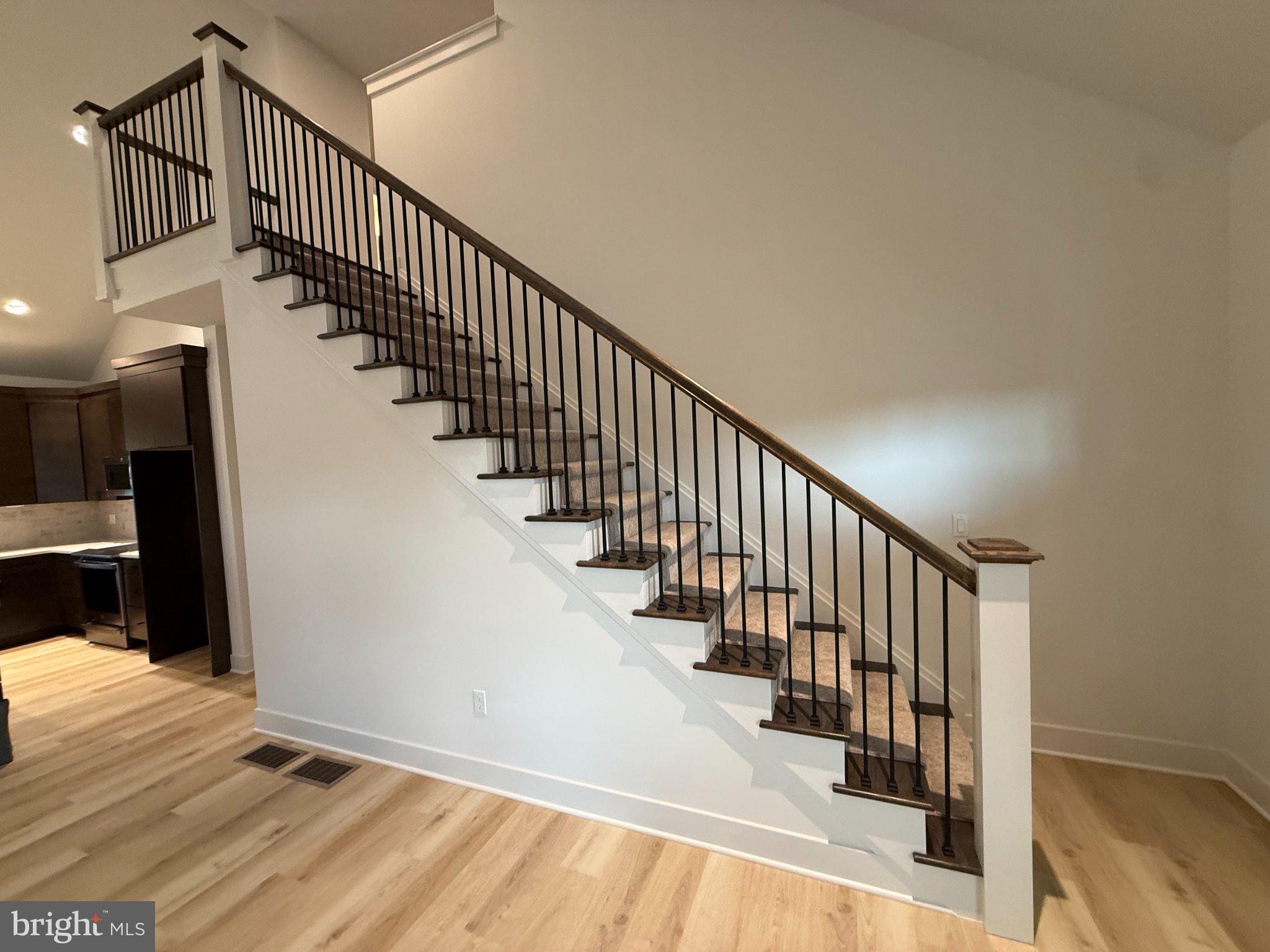 239 PARKSIDE PLACE
