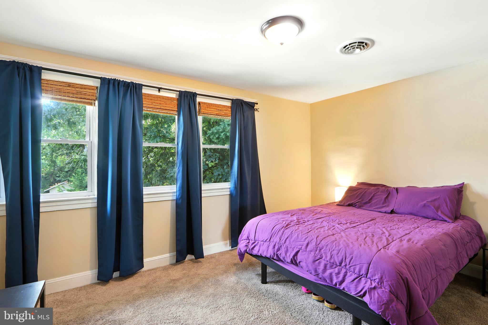 SHADY NOOK - Residential