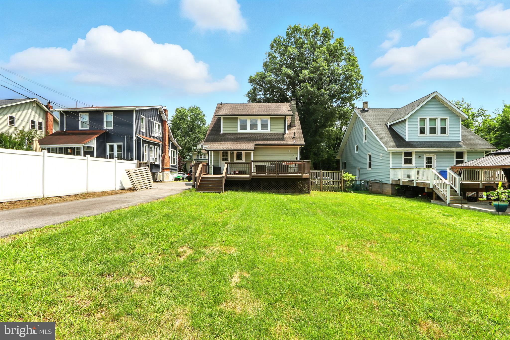 SHADY NOOK - Residential