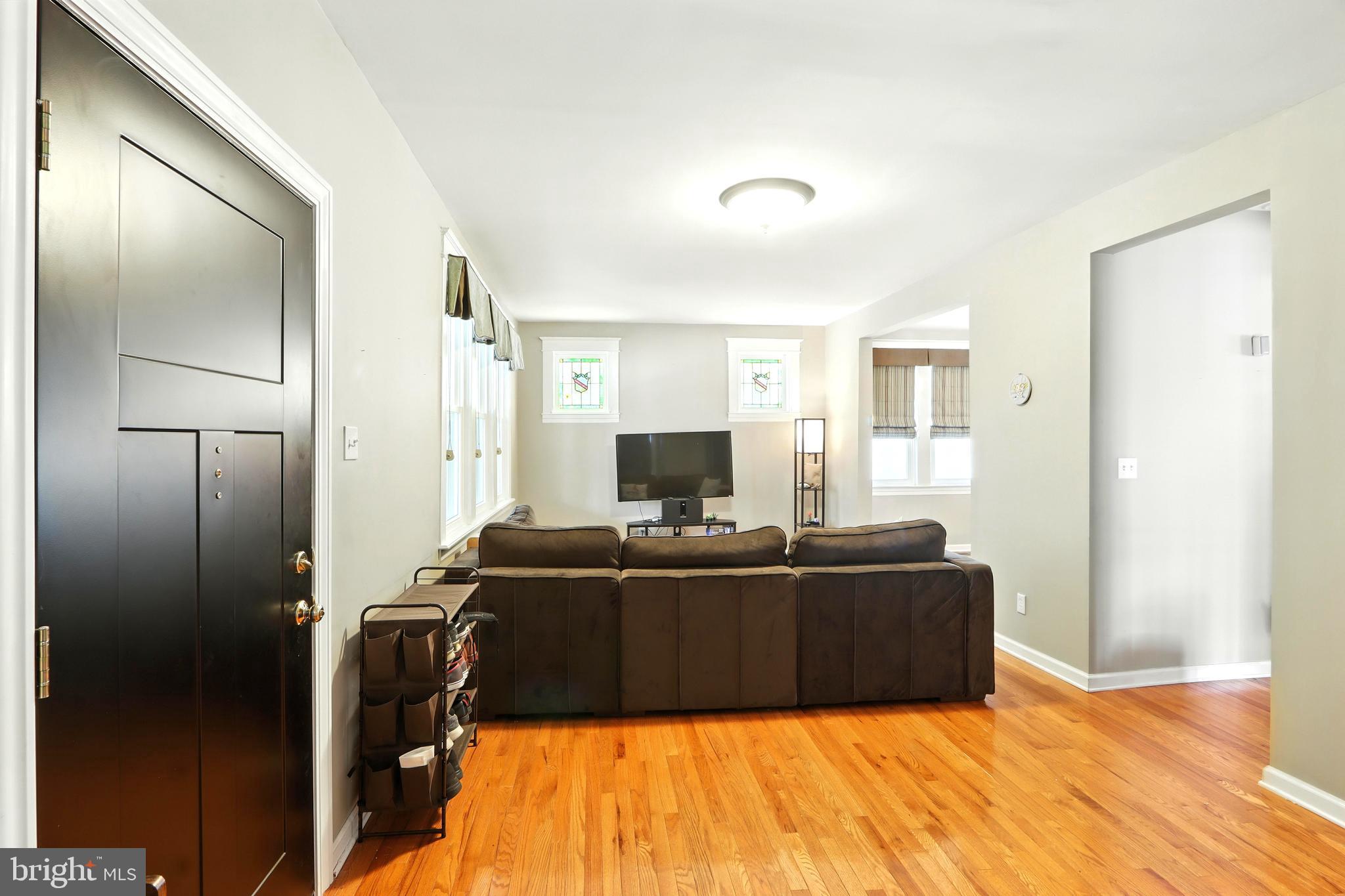 214 SHADY NOOK COURT