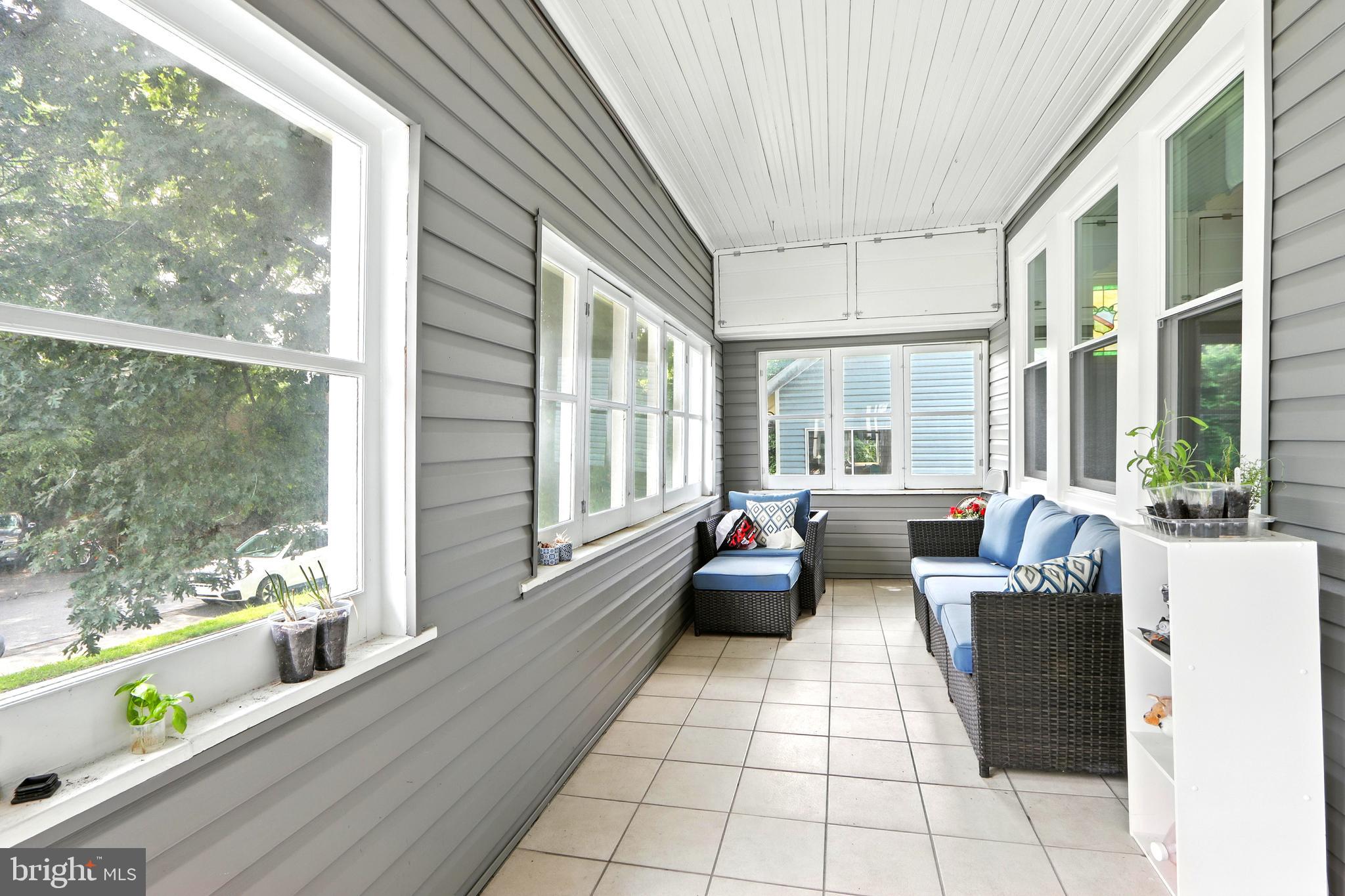 214 SHADY NOOK COURT