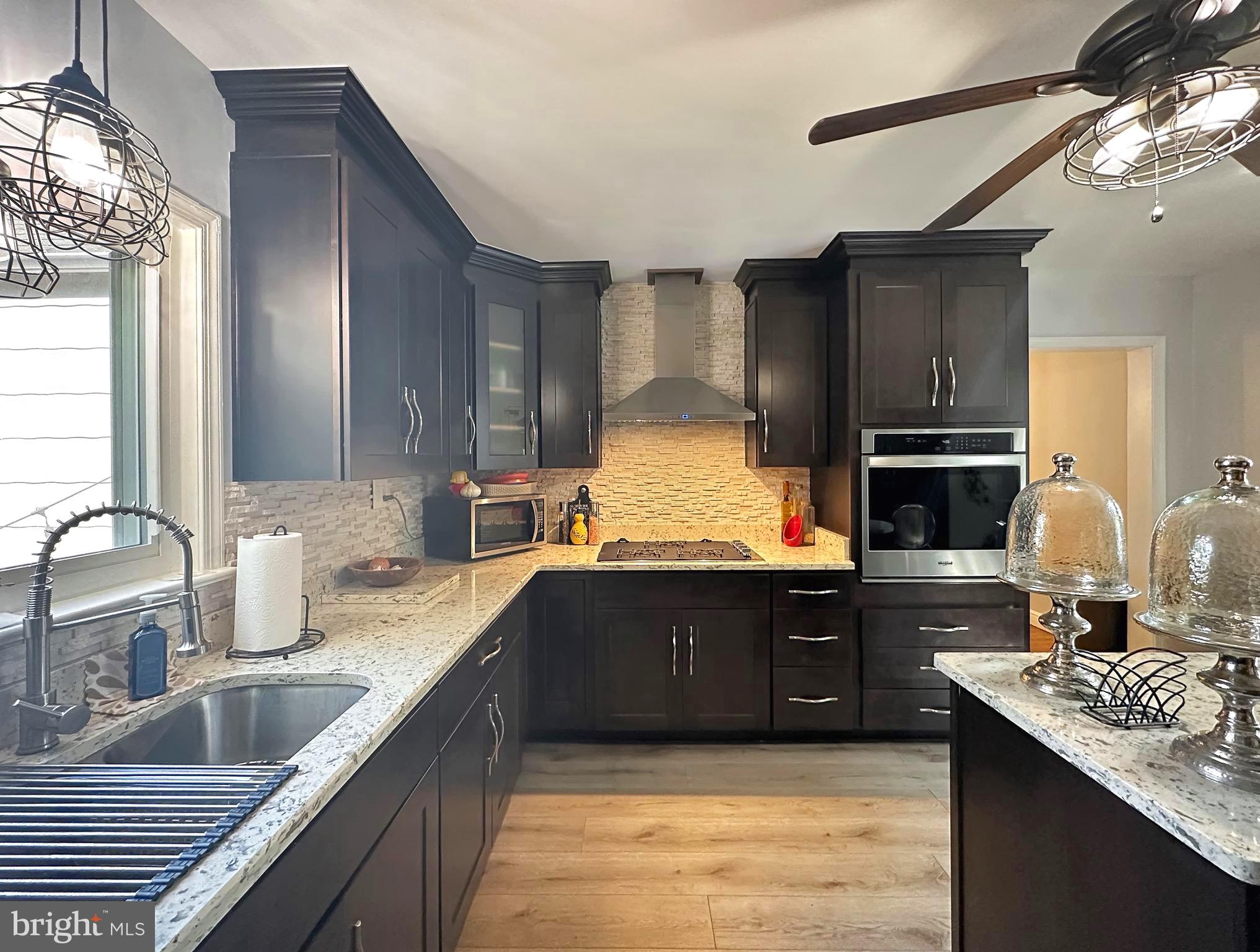 TEMPLE HILLS - Residential