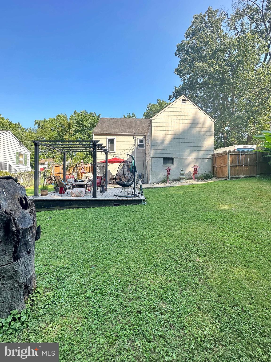 TEMPLE HILLS - Residential