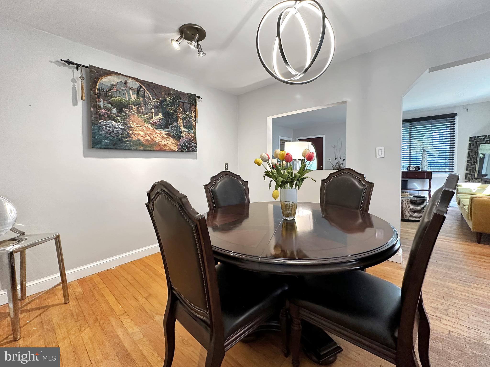 TEMPLE HILLS - Residential