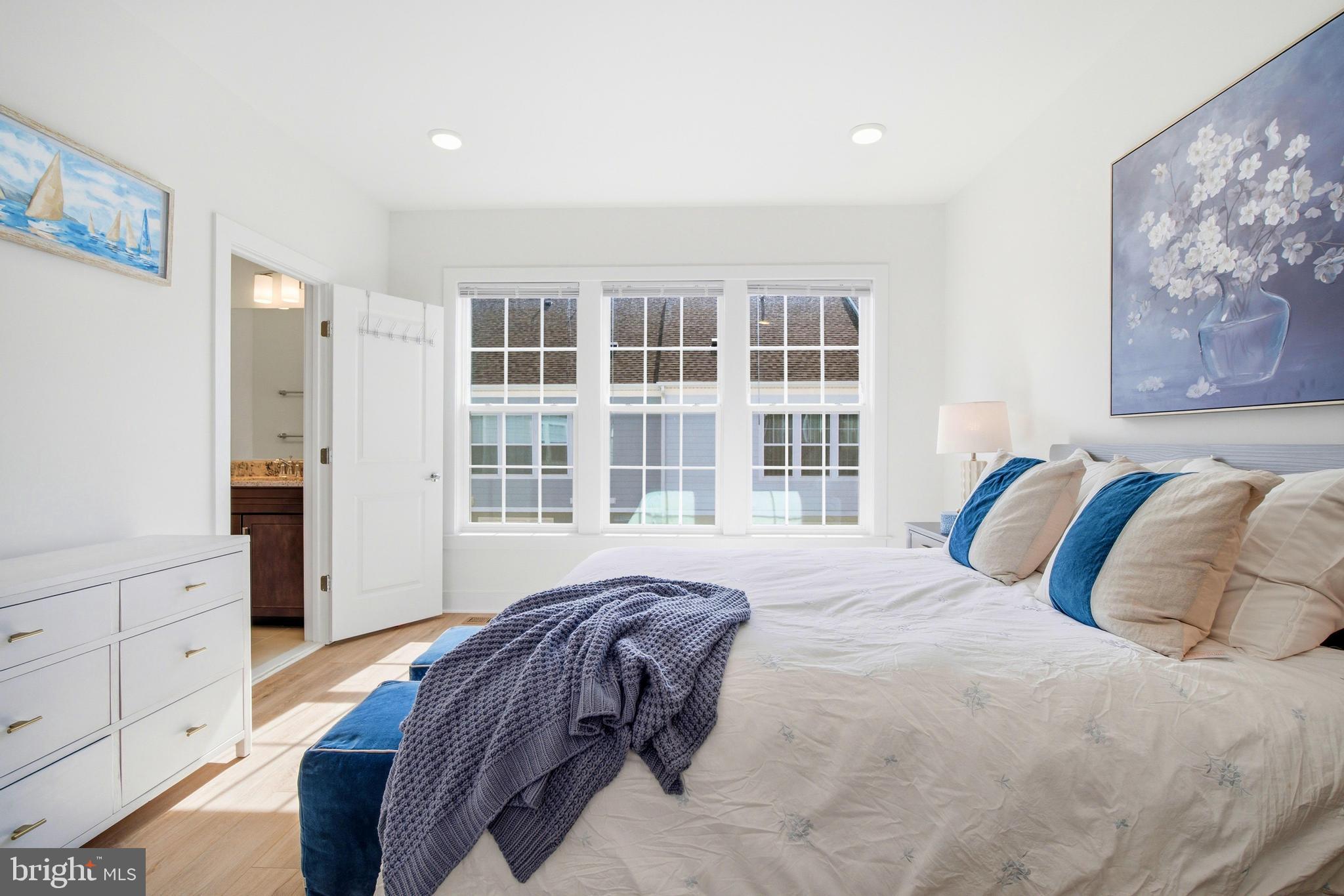 BOULEVARD VI TOWNS - Residential