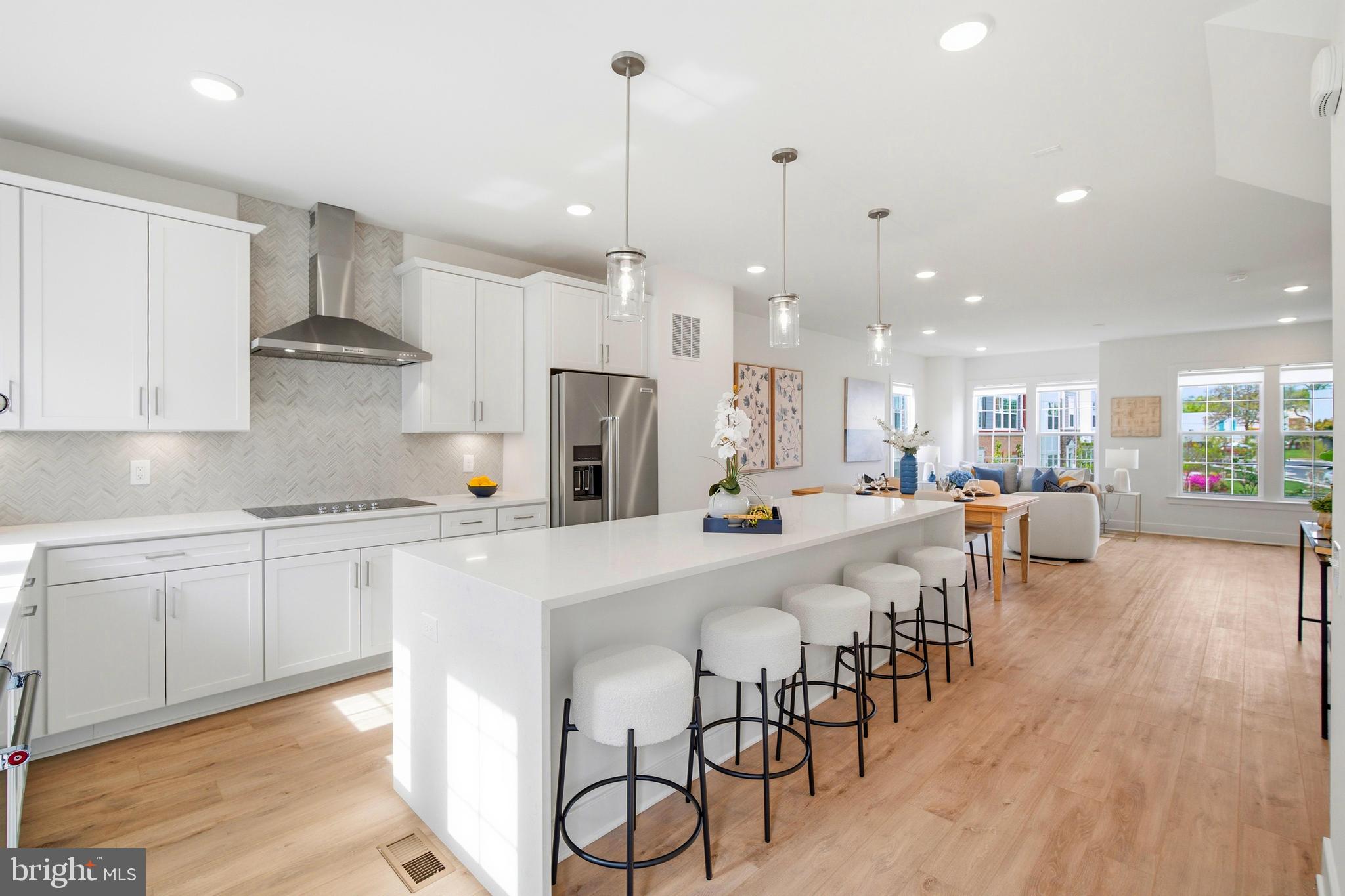 BOULEVARD VI TOWNS - Residential