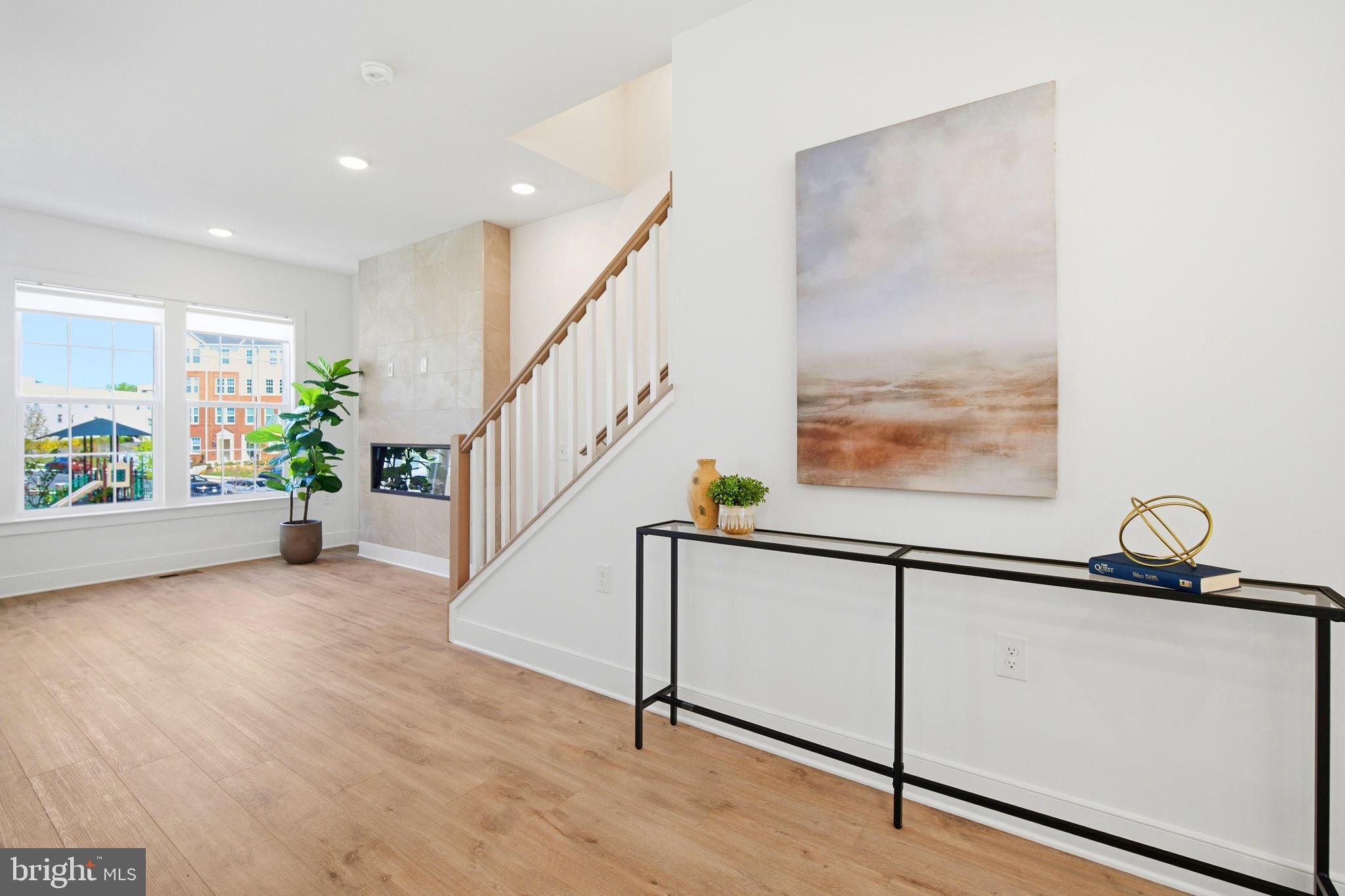 BOULEVARD VI TOWNS - Residential