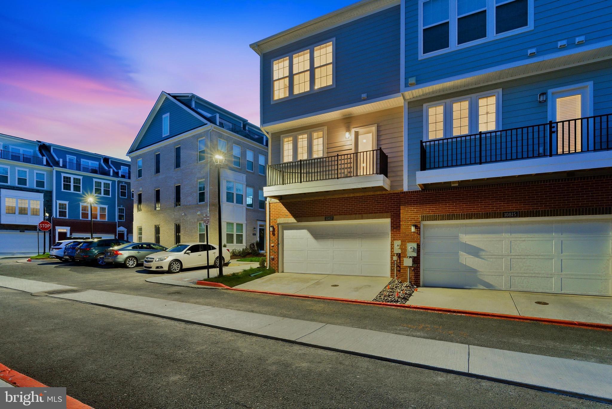 BOULEVARD VI TOWNS - Residential